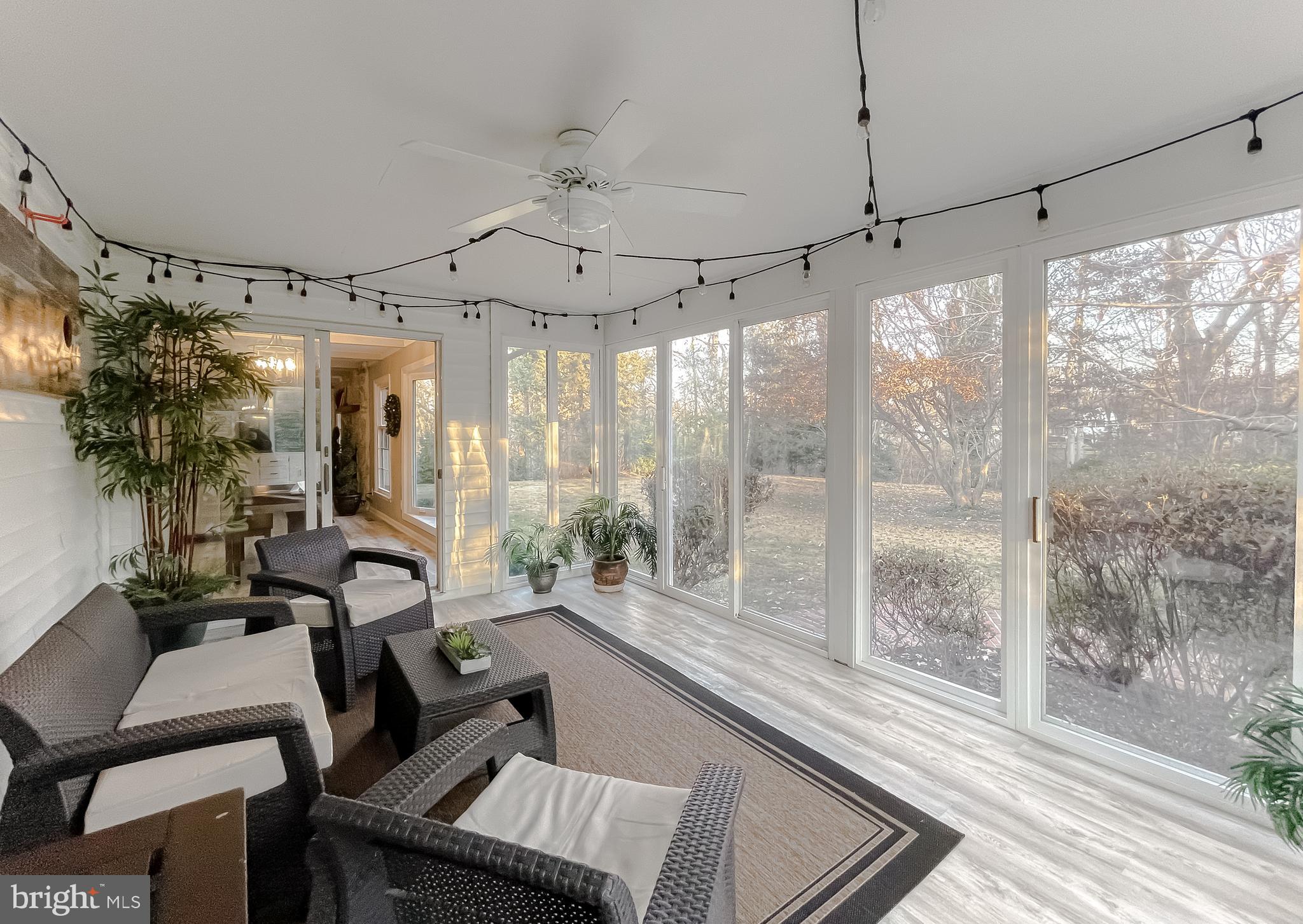 SOCIETY HILL - Residential