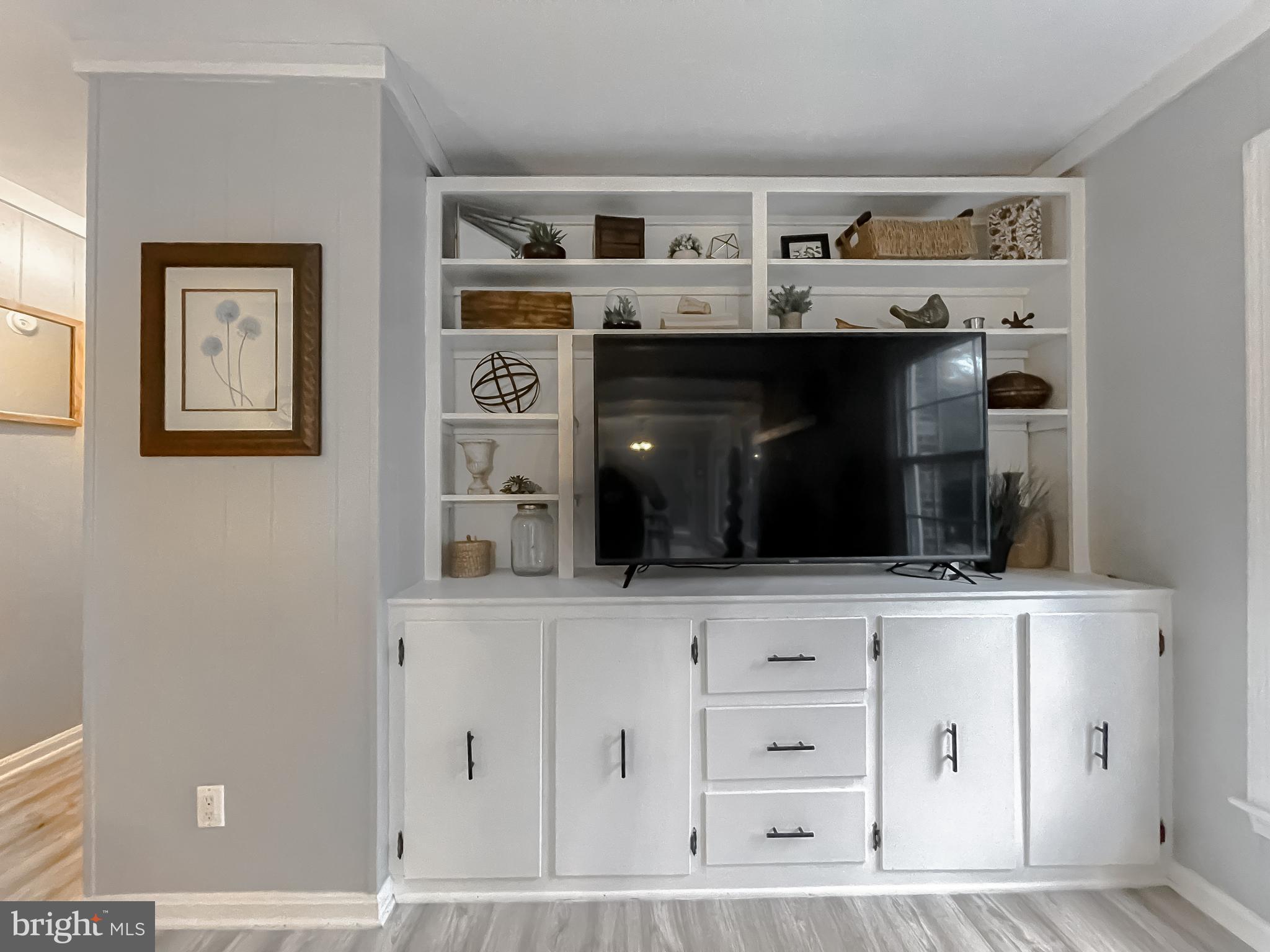 SOCIETY HILL - Residential