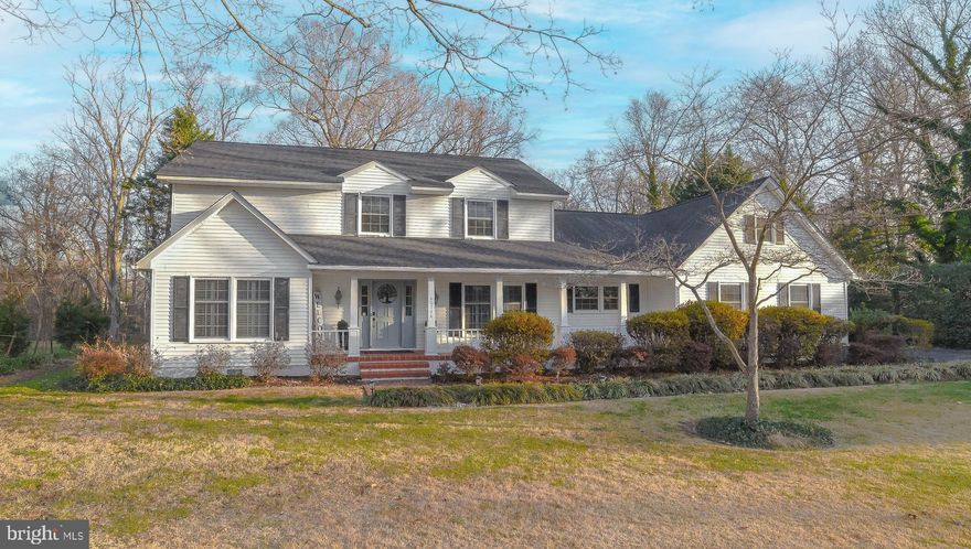 LOVINGLY UPDATED COLONIAL NESTLED IN A BEAUTIFUL PARK-LIKE SETTING ON .65 ACRES IN DESIRABLE BRETON BAY!  COMMUNITY AMENITIES AVAILABLE POOL, TENNIS COURTS, GOLF COURSE, BEACH, MARINA ALL AVAILABLE AT REASONABLE RATES.   AWESOME FIRE PIT AREA WITH BUILT-IN GRILL.  RECENT UPDATES/IMPROVEMENTS INCLUDE ALL BATHROOMS, FLOORING, PAINT, SS APPLIANCES, ROOF AND MORE!  SPACIOUS OPEN FLOOR PLAN WITH HUGE KITCHEN AND PLENTY OF CABINETS AND COUNTER SPACE, LOVELY PANTRY AND NEW SS APPLIANCES.  SEPARATE BREAKFAST AREA, SUN ROOM AND LARGE LIVING ROOM WITH BUILT-IN ENTERTAINMENT/STORAGE AND BREATHTAKING WOOD-BURNING FIREPLACE.  1ST FLOOR OWNER SUITE HAS DOUBLE CLOSET AND FULL BATH.  THERE IS A HUGE OFFICE/DEN/PLAY ROOM; HOWEVER YOU WANT TO USE IT!  2ND FLOOR HAS A SECOND OWNERS SUITE WITH A WALK-IN CLOSET AND FULL BATH, A HALL BATH, 2 MORE BEDROOM, PLAY ROOM/OFFICE AND A LARGE FLEX SPACE.  SO MANY OPTIONS!