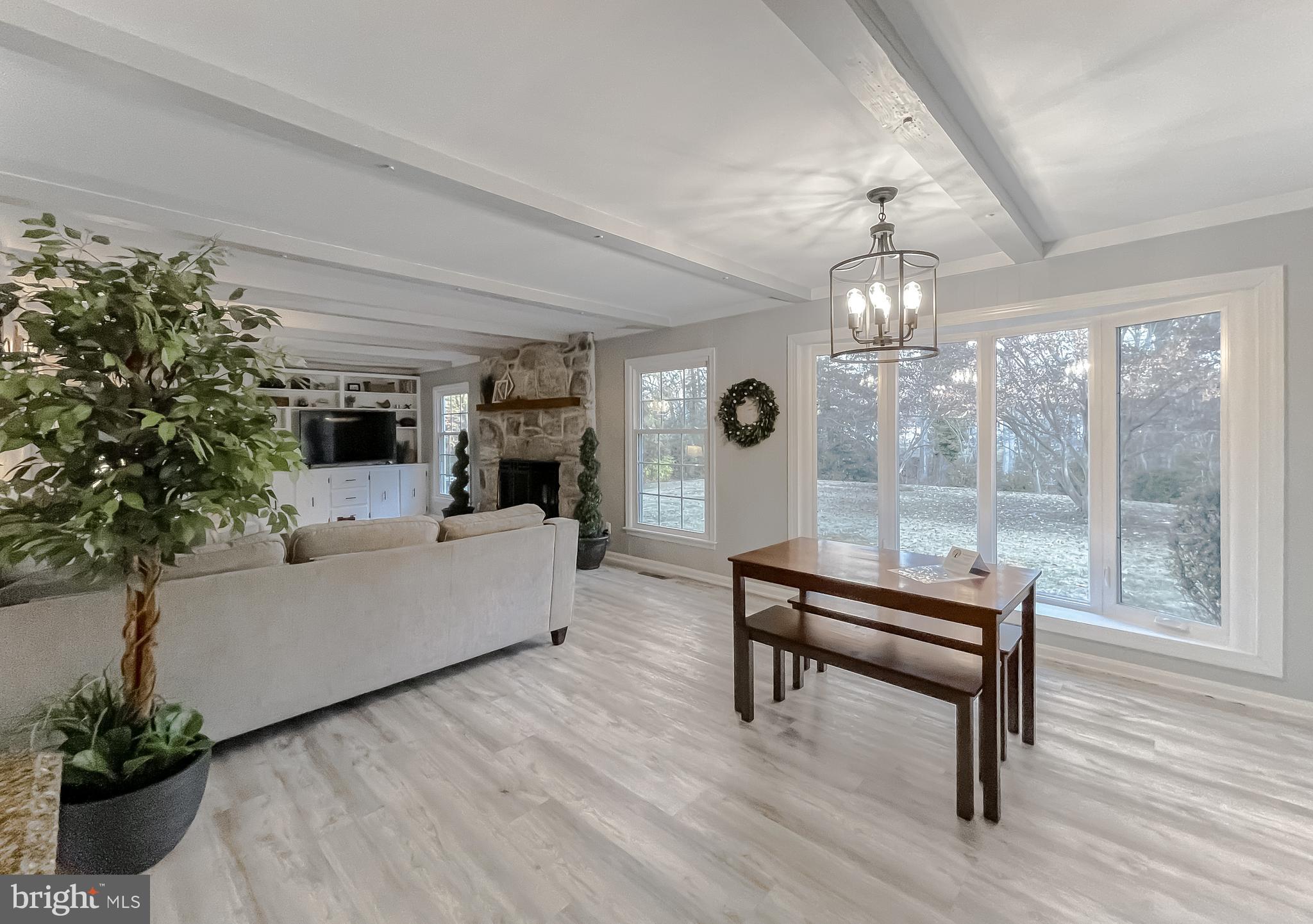 SOCIETY HILL - Residential