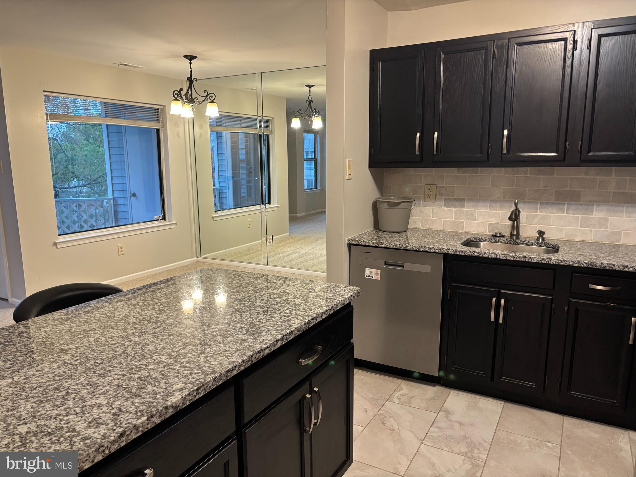 CROWN POINT - Residential Lease