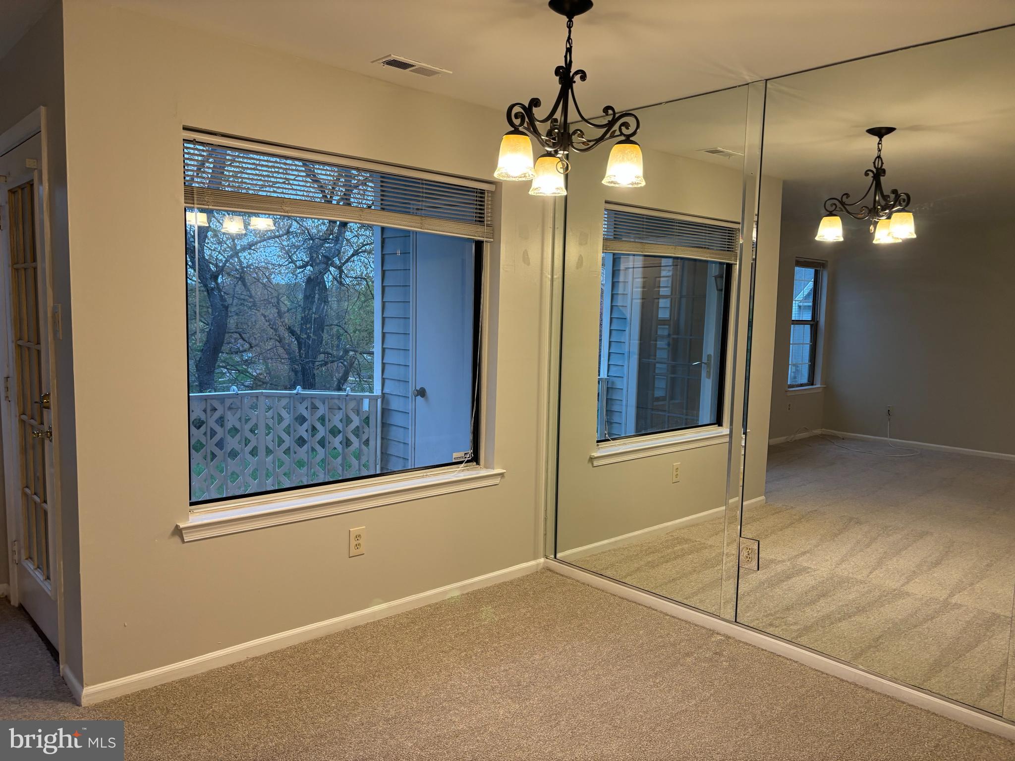 CROWN POINT - Residential Lease