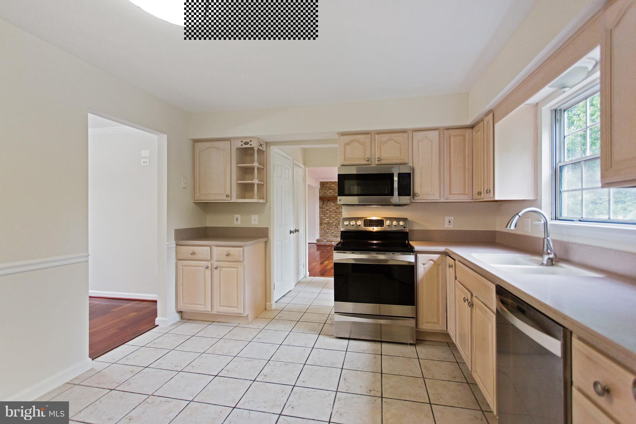 LAKE RIDGE - Residential