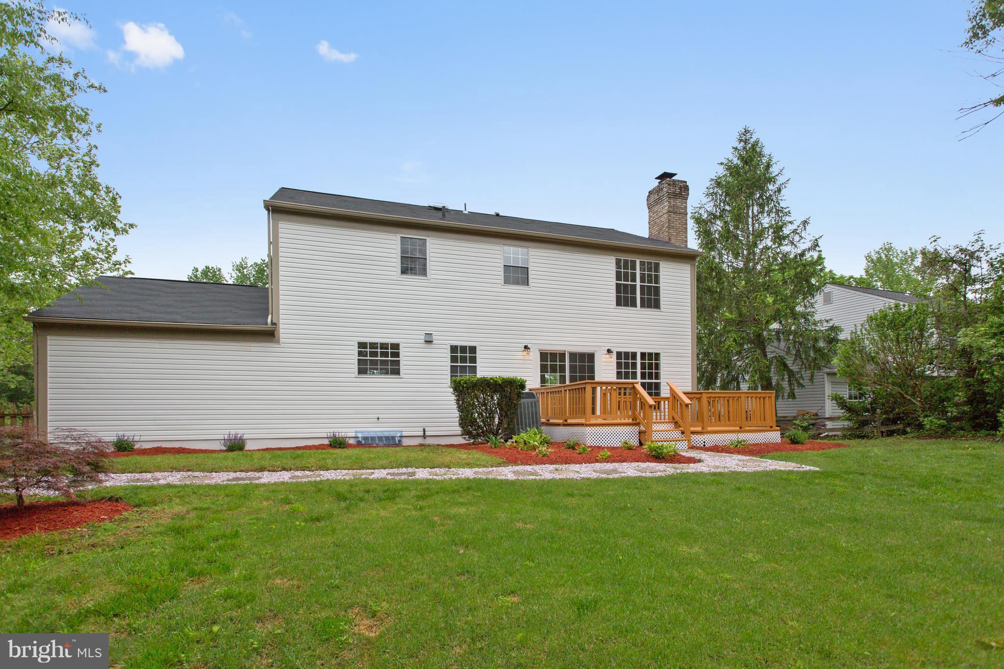 LAKE RIDGE - Residential