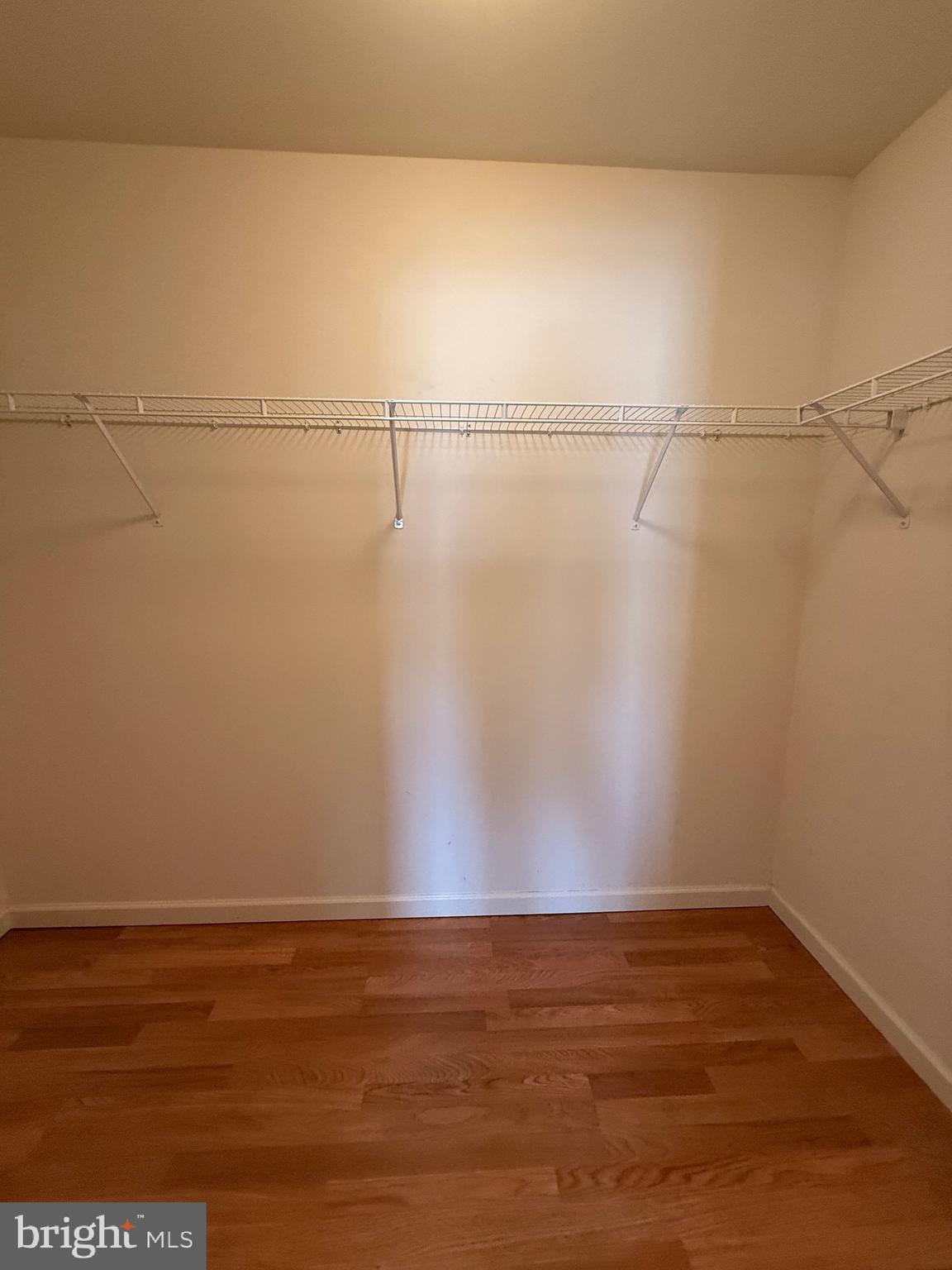 MANOR PARK - Residential Lease