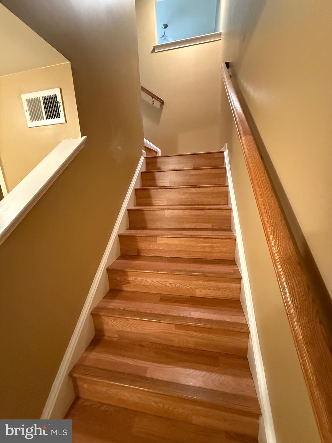 MANOR PARK - Residential Lease