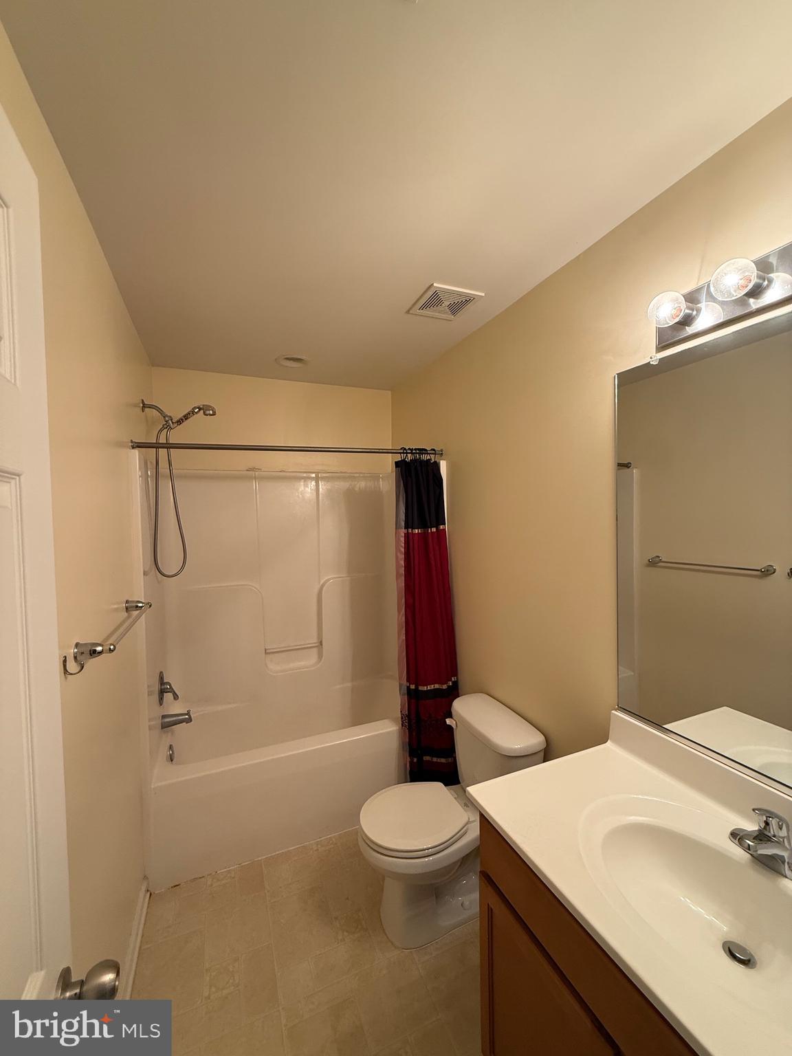 MANOR PARK - Residential Lease