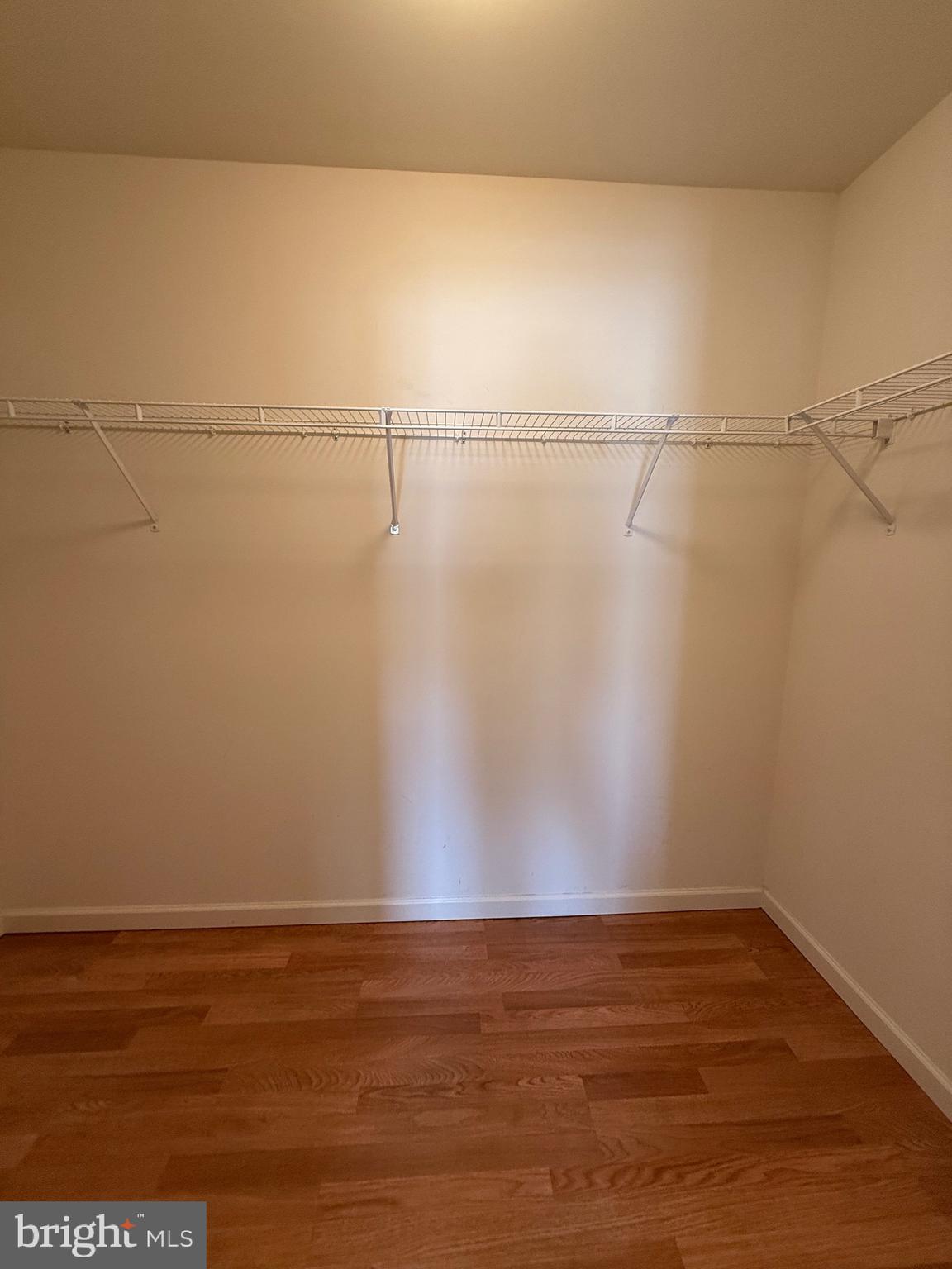 MANOR PARK - Residential Lease