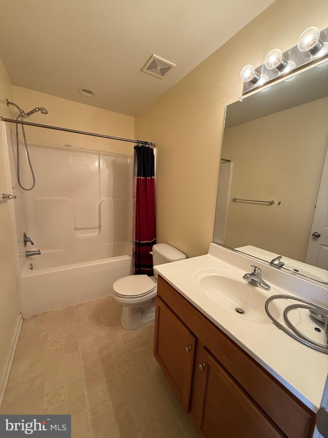 MANOR PARK - Residential Lease