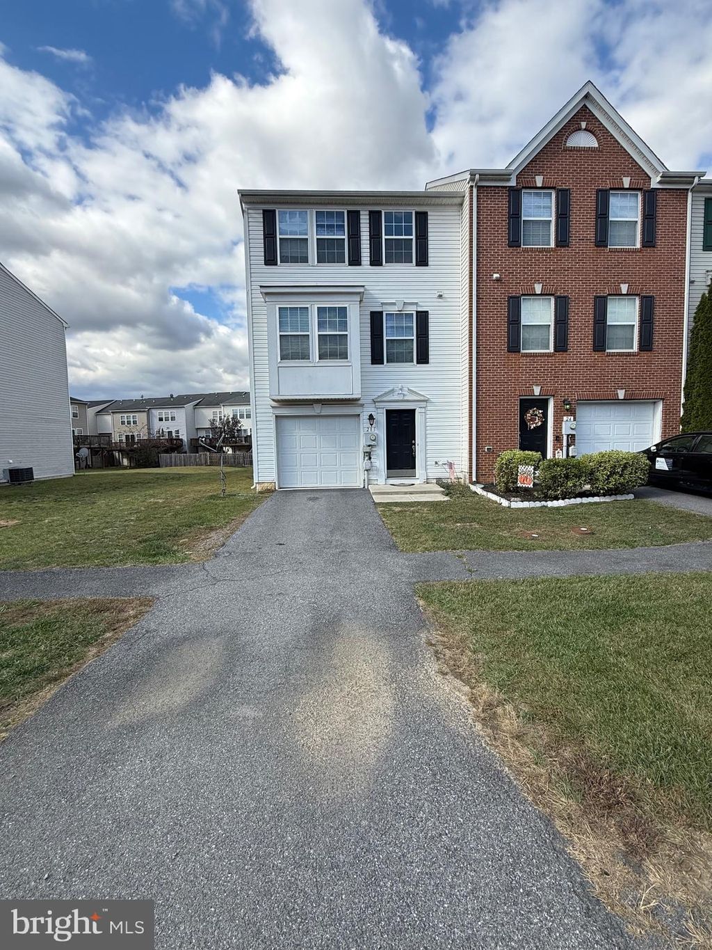 Photo of 28 Natural Way, MARTINSBURG, WV 25404 (MLS # WVBE2045354)