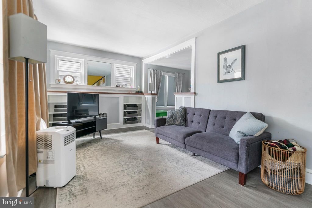 Photo of 46 S Royal Street, YORK, PA 17401 (MLS # PAYK2090292)