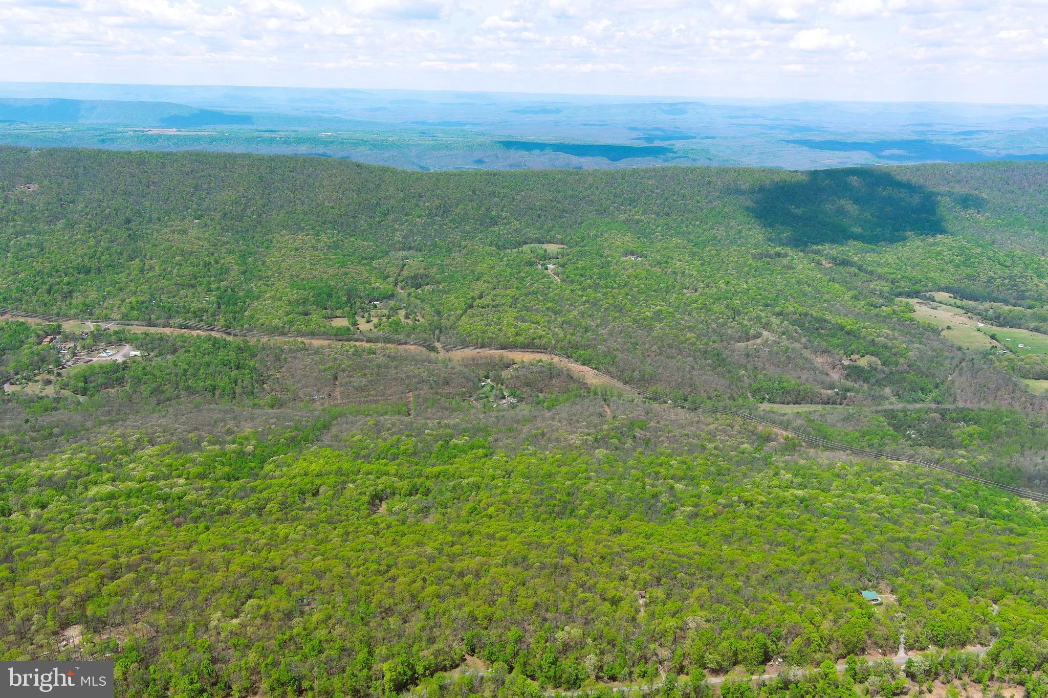 EAGLE MOUNTAIN - Land