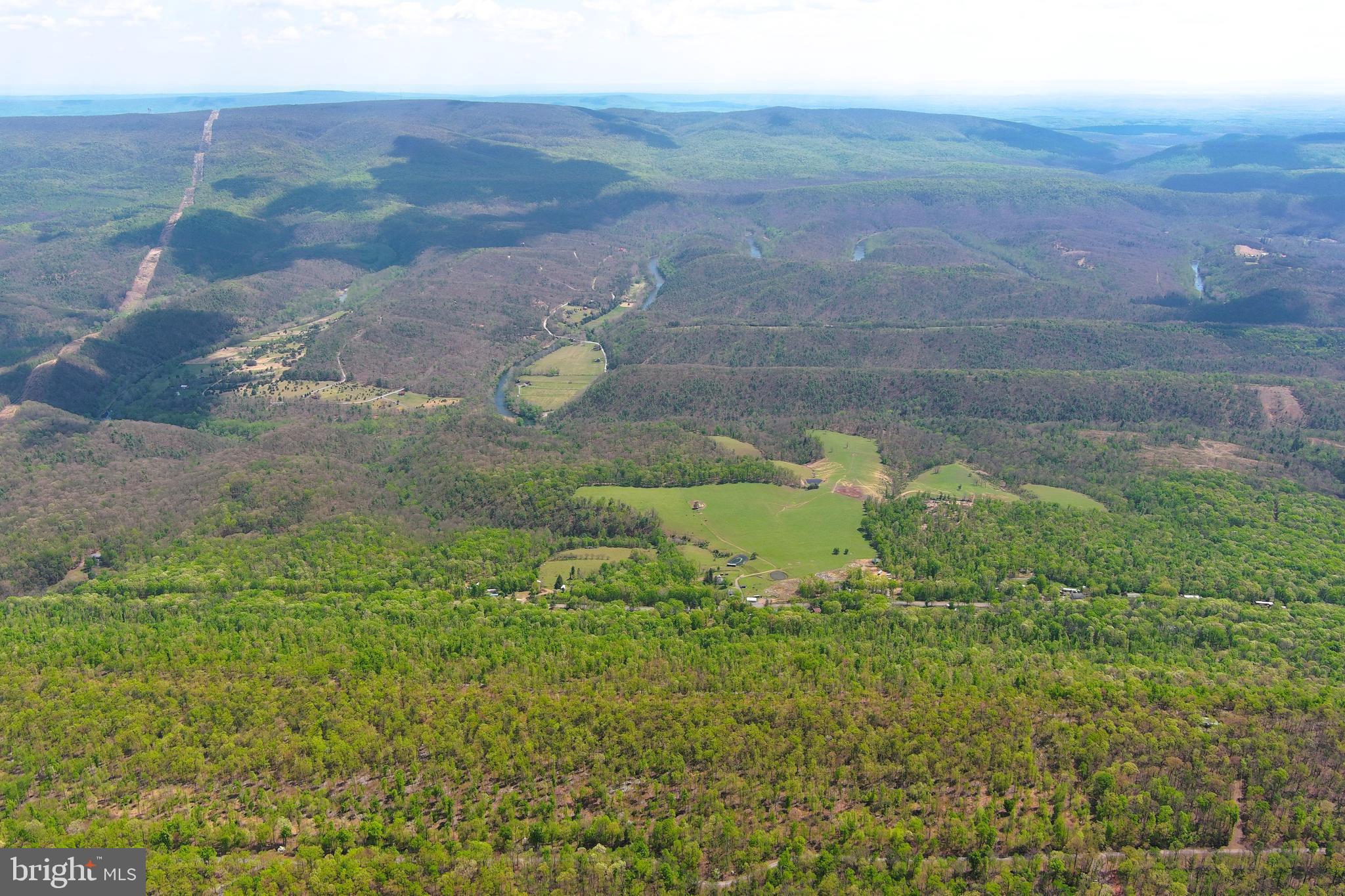 EAGLE MOUNTAIN - Land