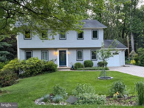 Photo of 1126 Mainsail Drive, ANNAPOLIS, MD 21403 (MLS # MDAA2145432)
