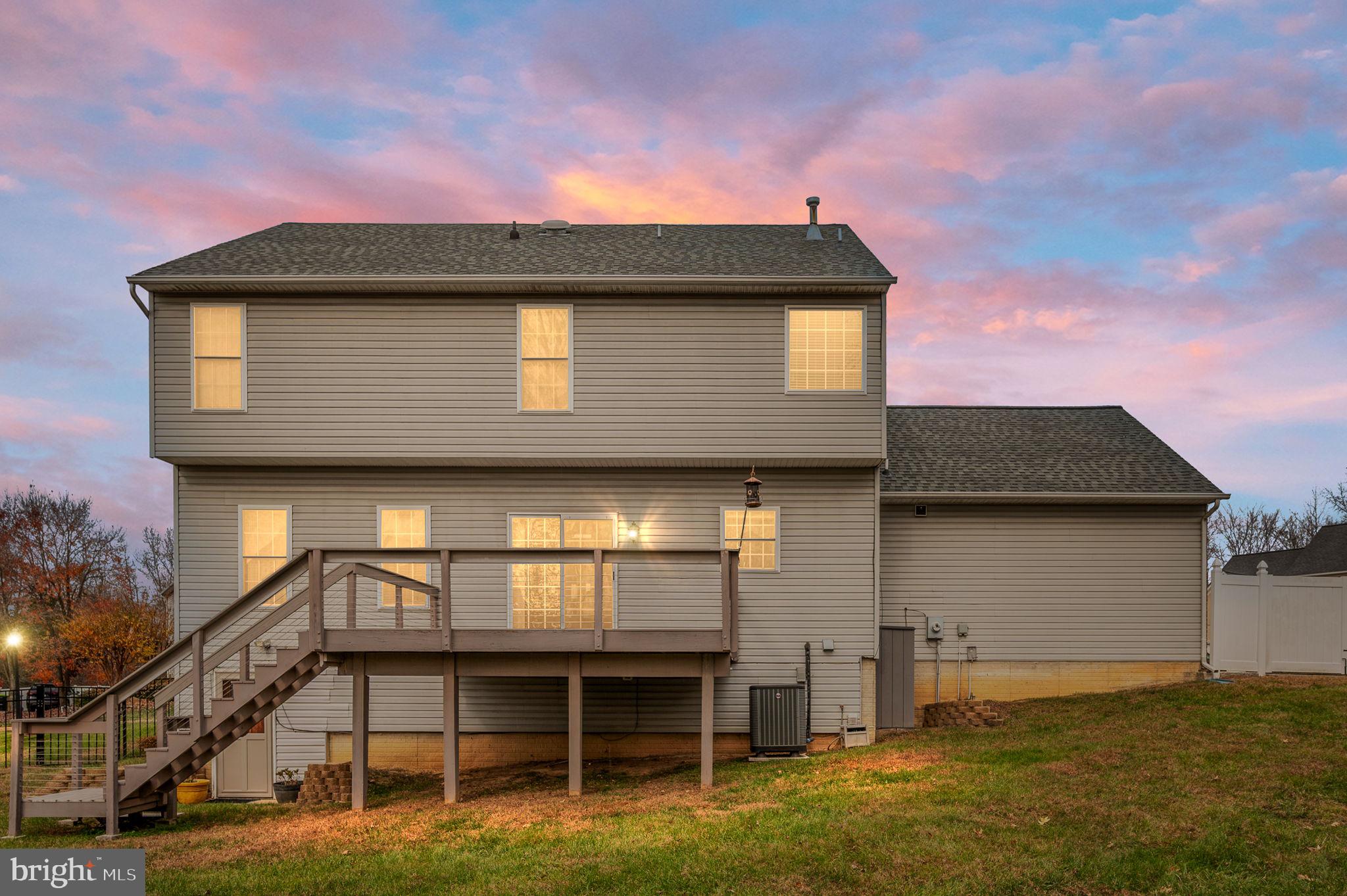 ROYAL OAKS - Residential