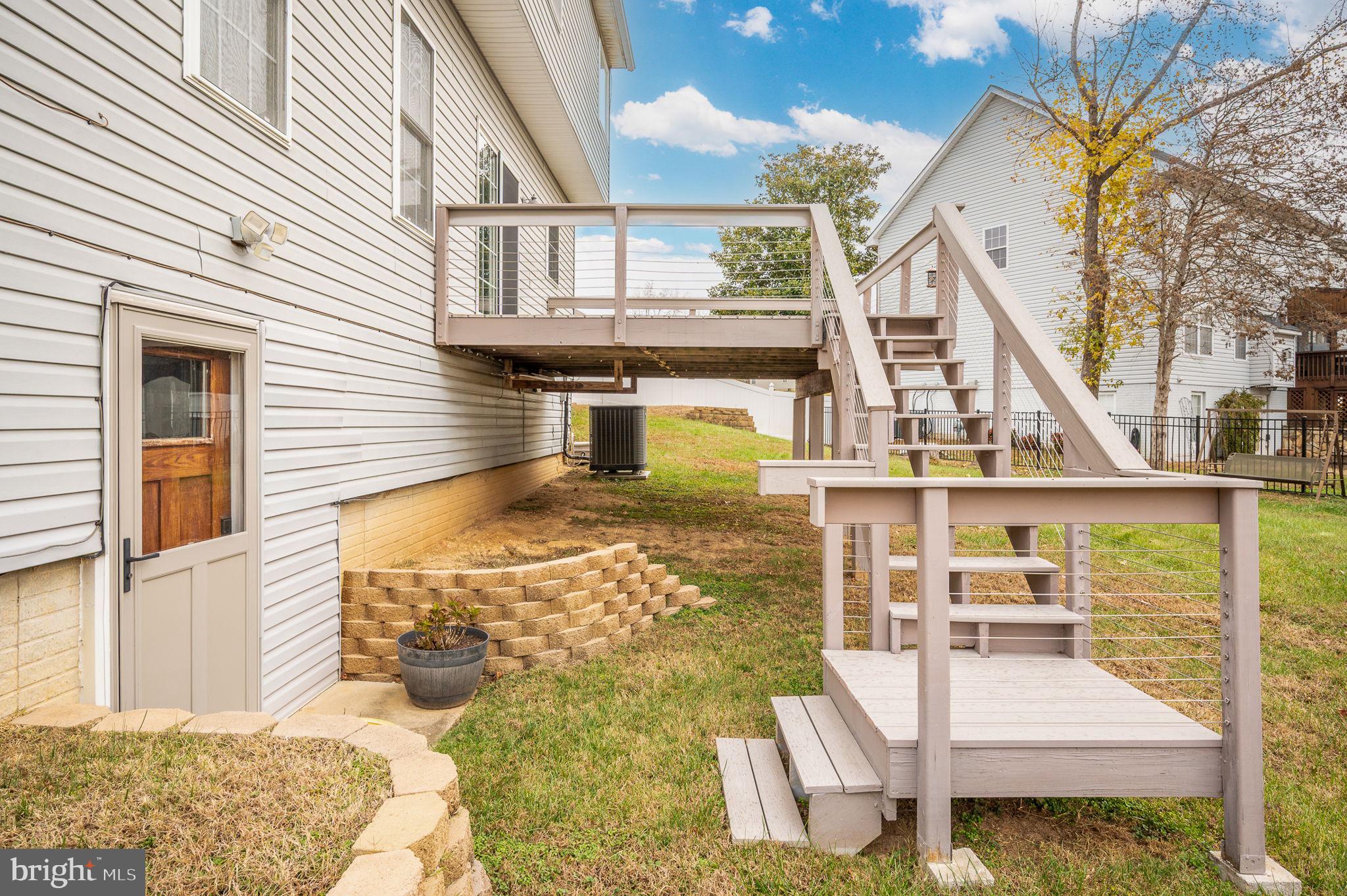 ROYAL OAKS - Residential