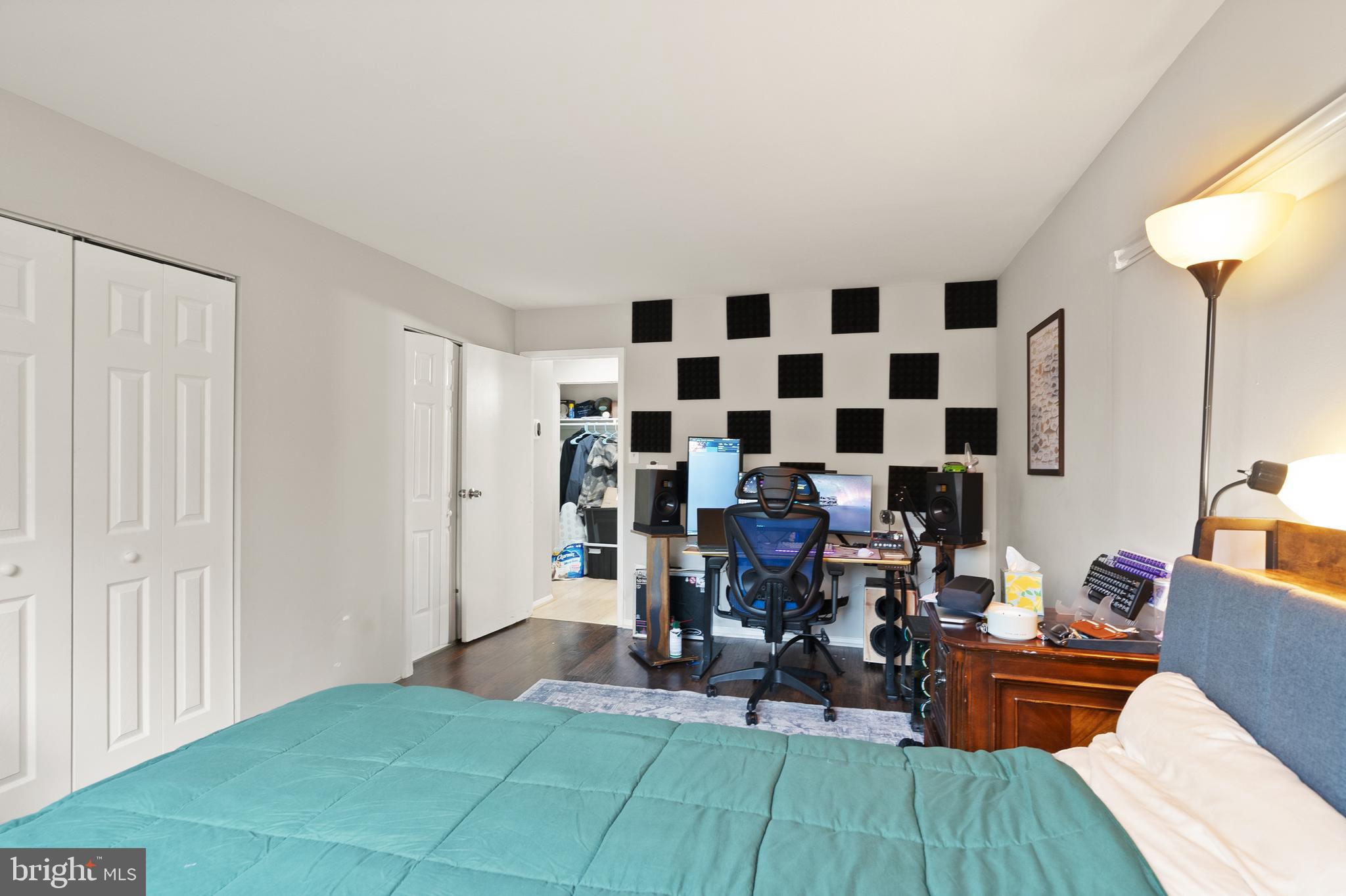 VALLEY PARK CONDOMINIUMS - Residential