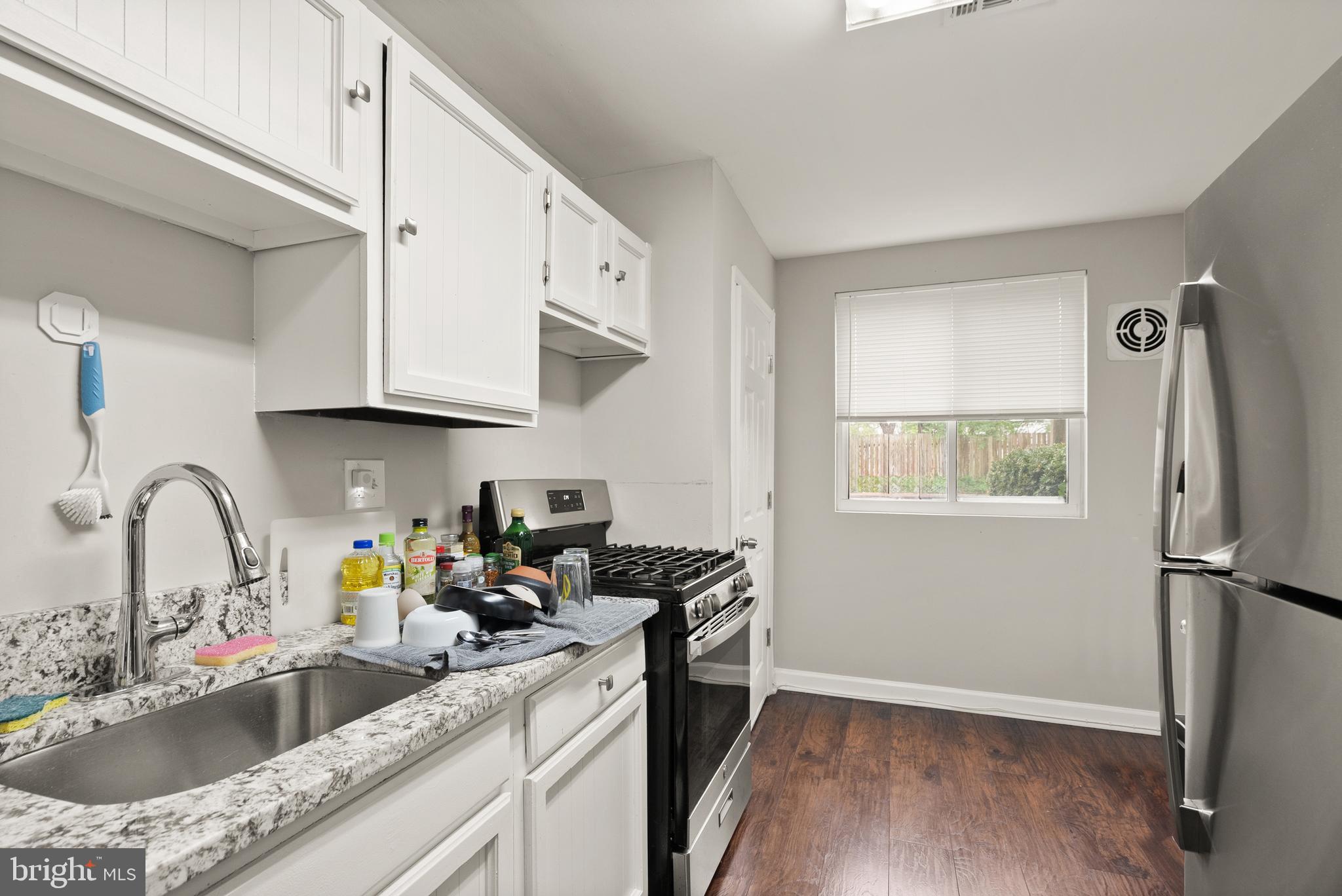 VALLEY PARK CONDOMINIUMS - Residential