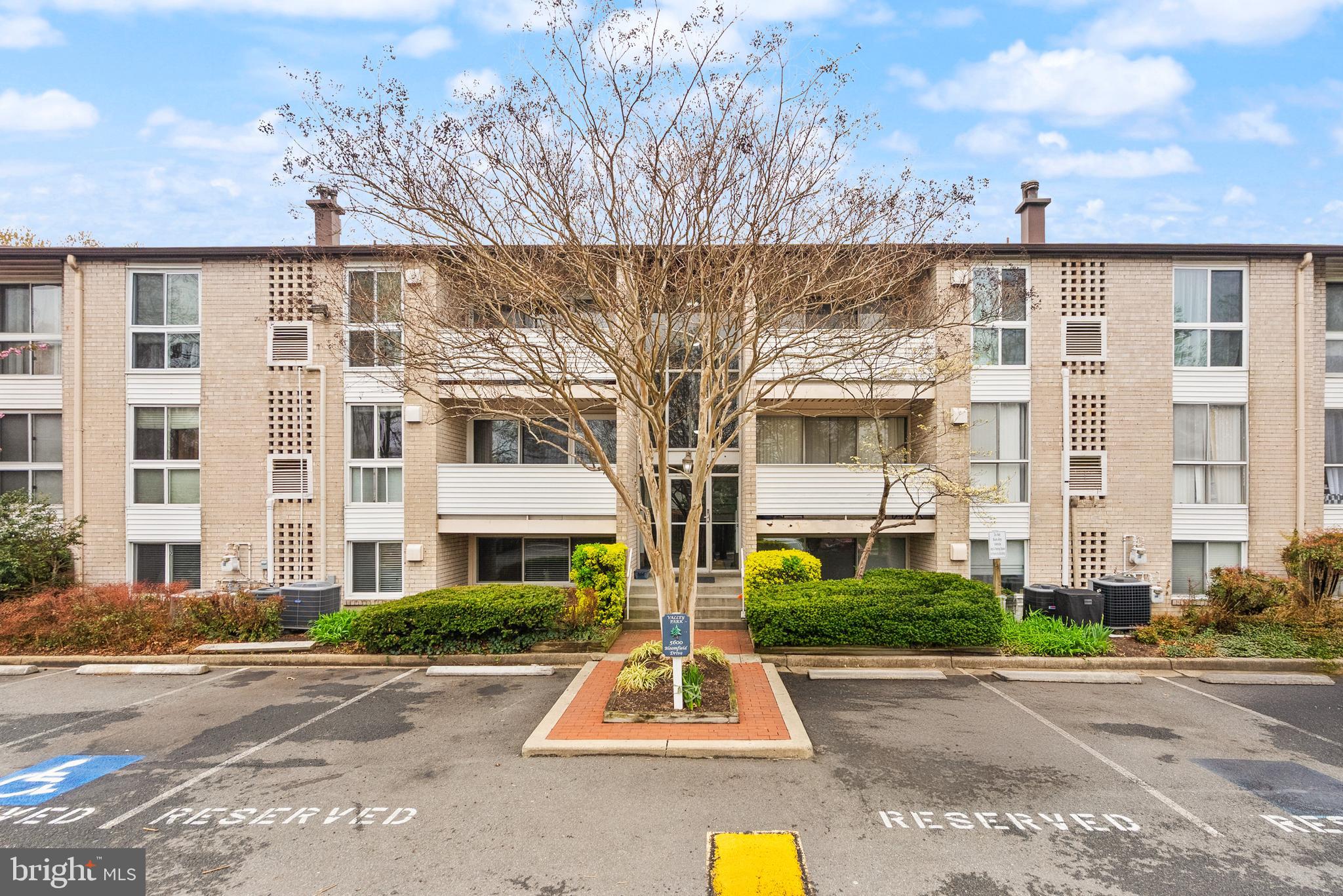 VALLEY PARK CONDOMINIUMS - Residential