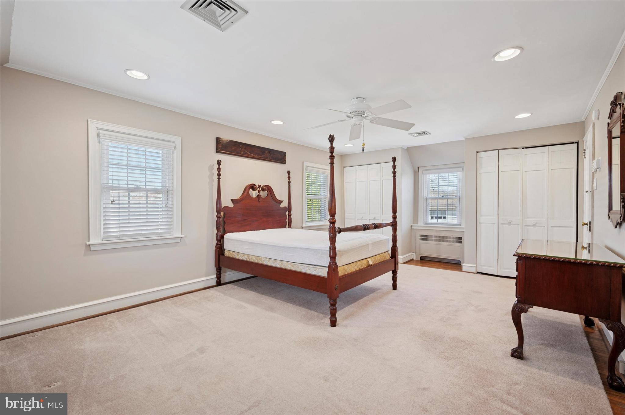 PENN WYNNE - Residential