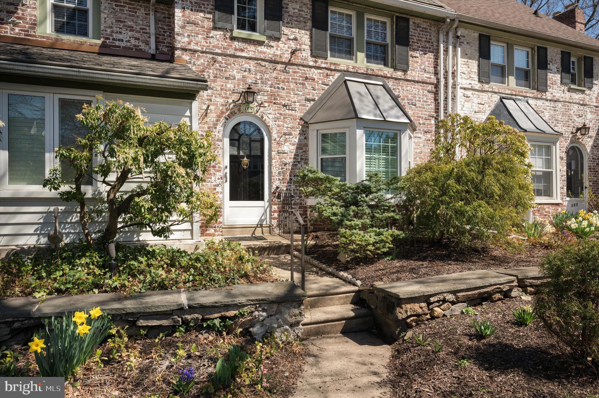 PENN WYNNE - Residential