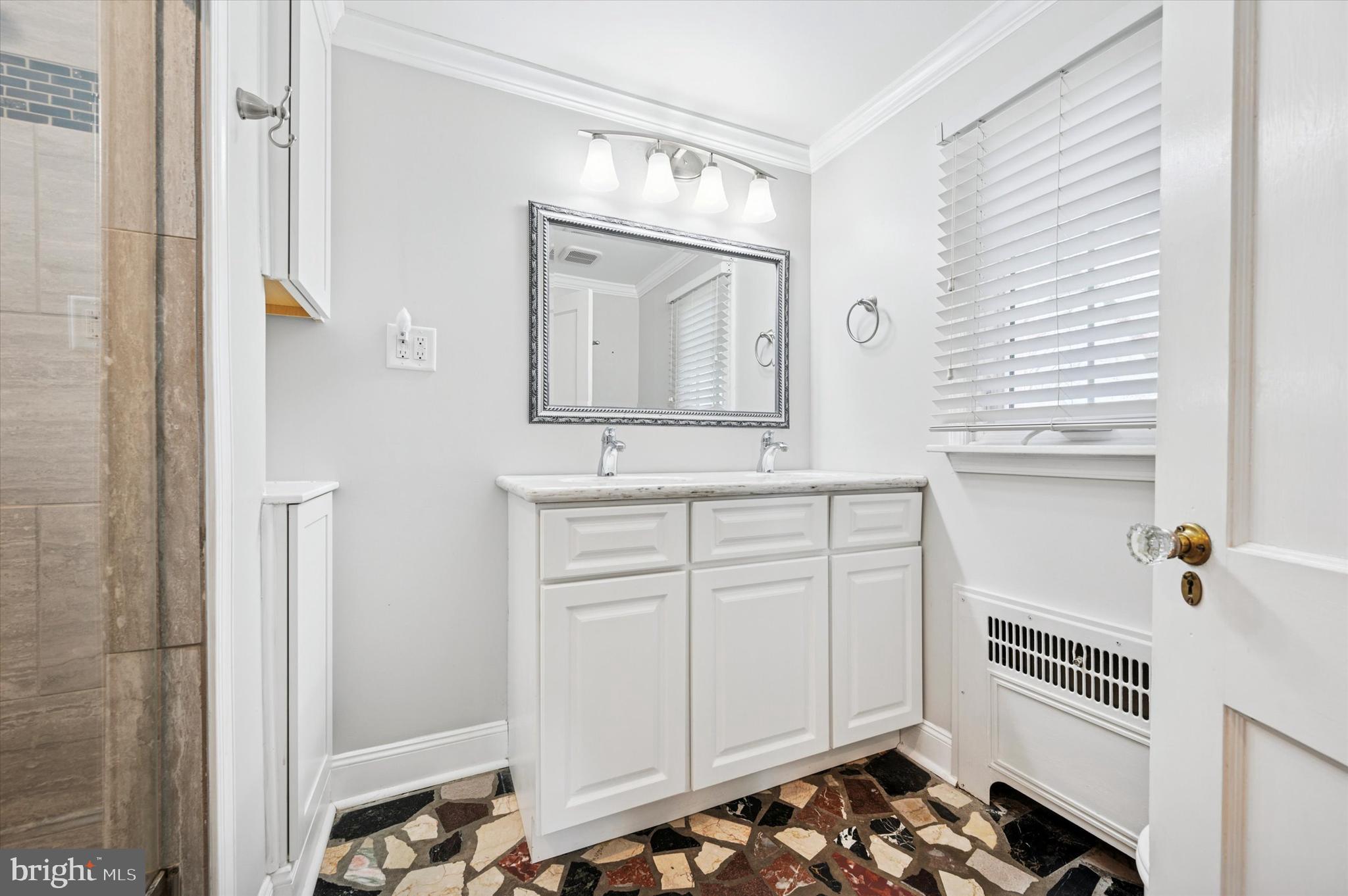 PENN WYNNE - Residential