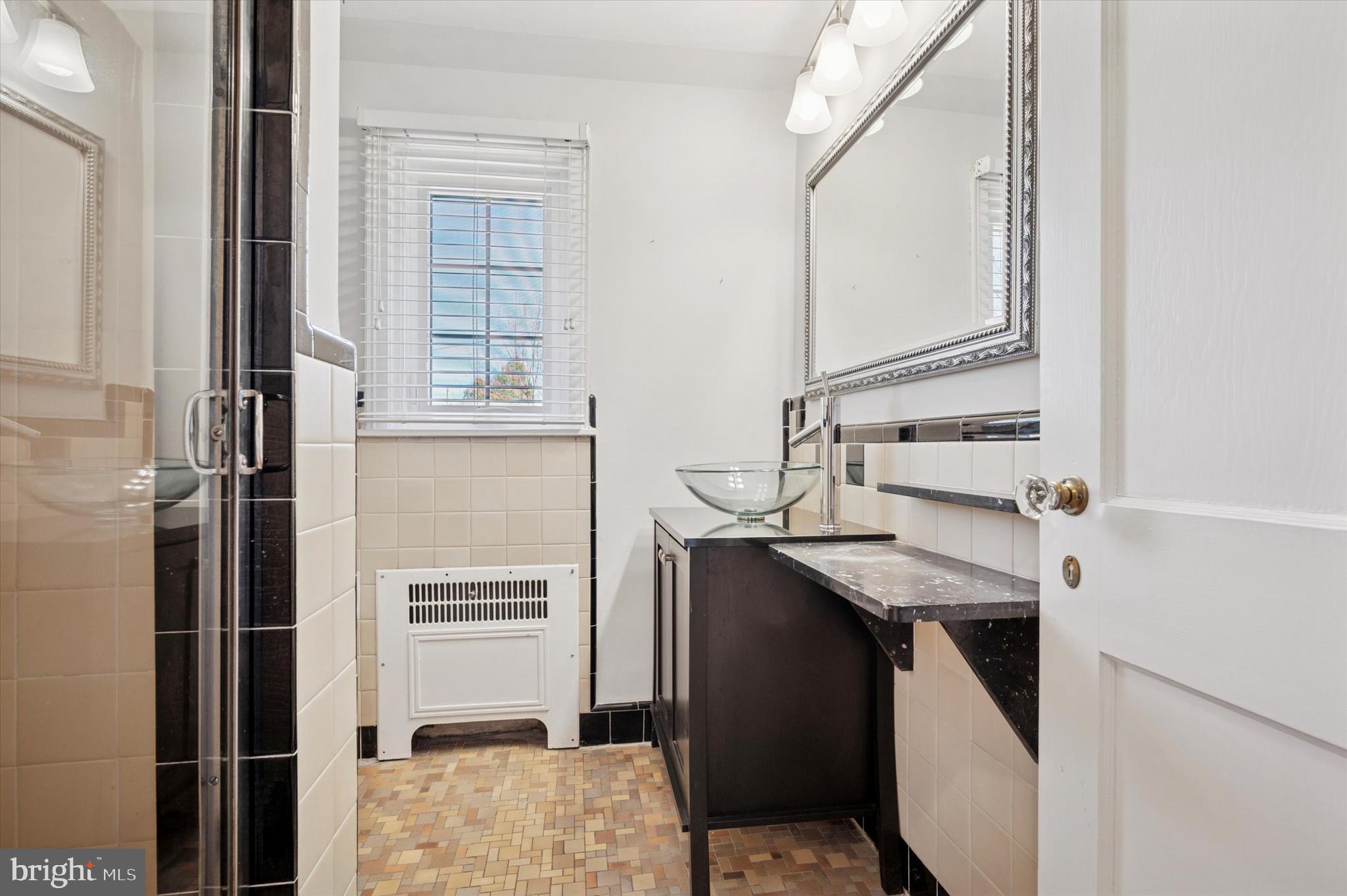 PENN WYNNE - Residential