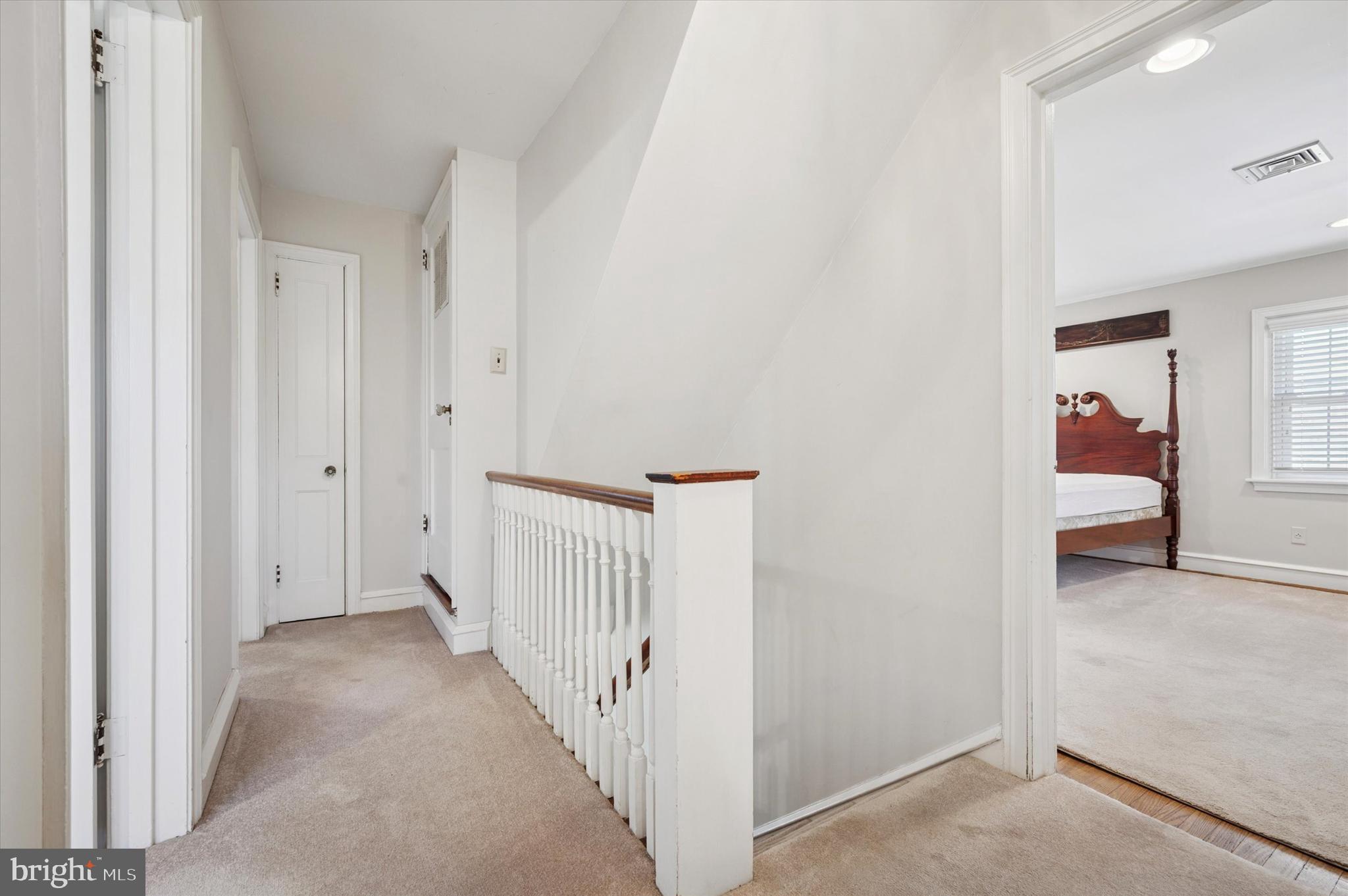 PENN WYNNE - Residential