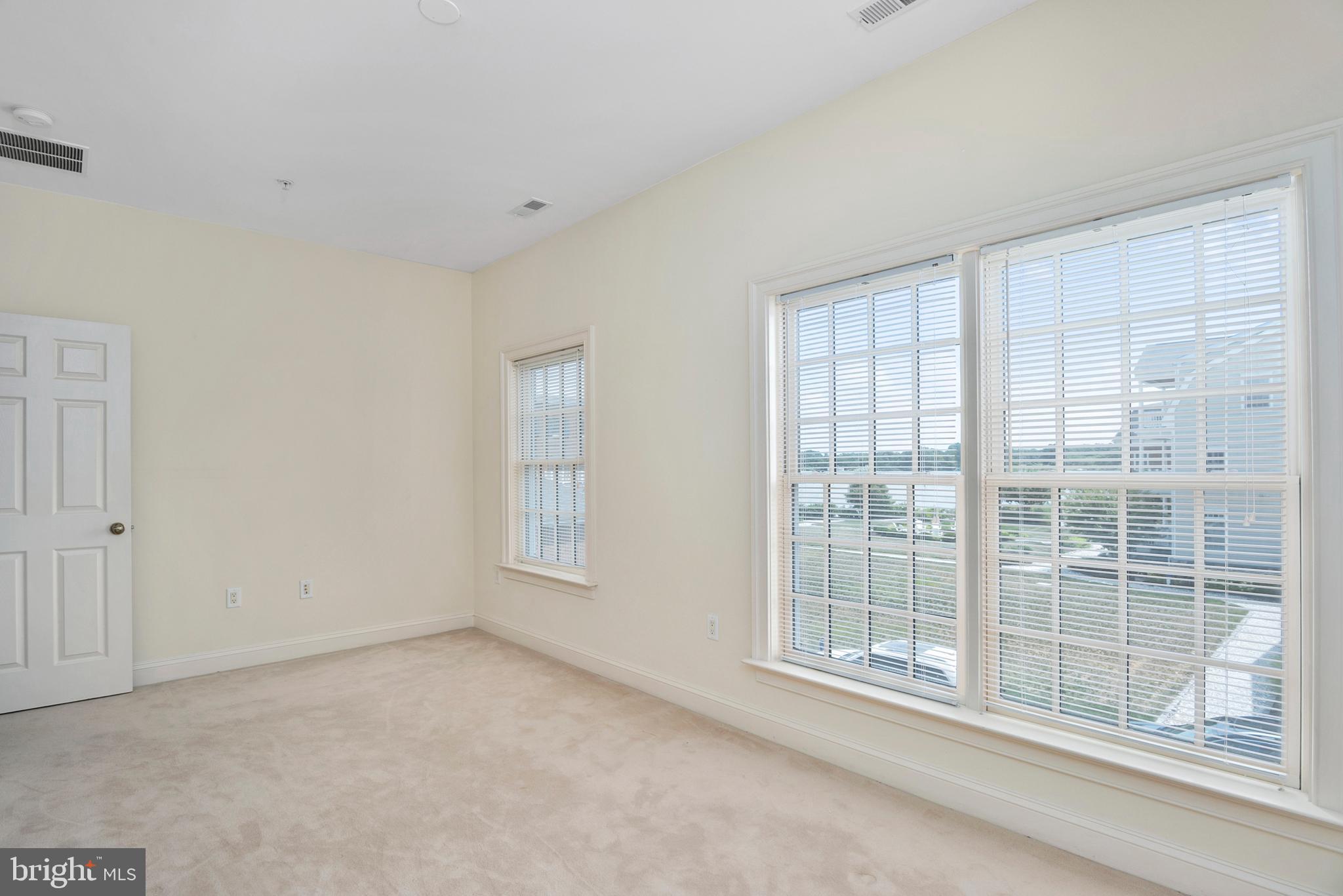 CHESTER RIVER LANDING - Residential