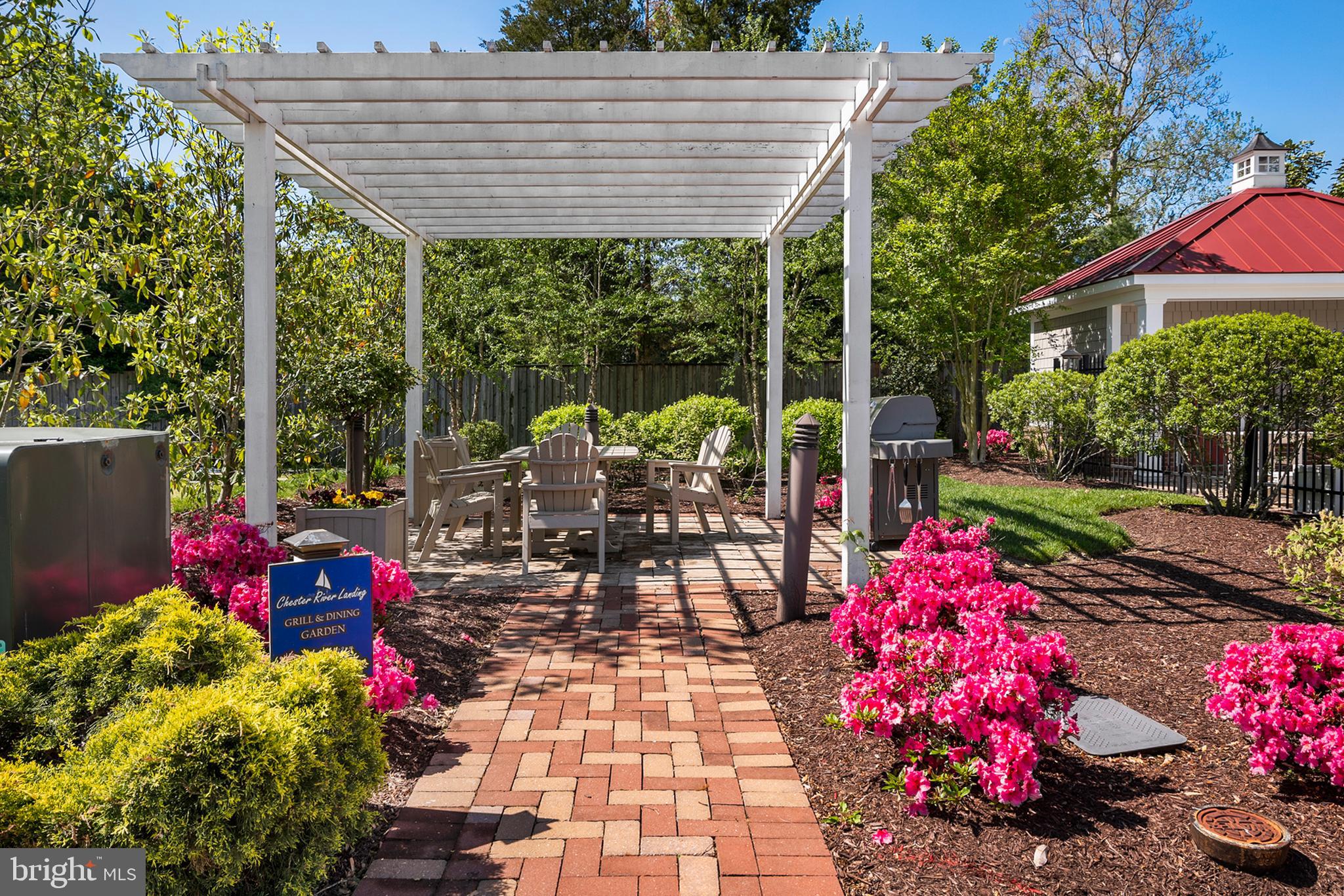 CHESTER RIVER LANDING - Residential