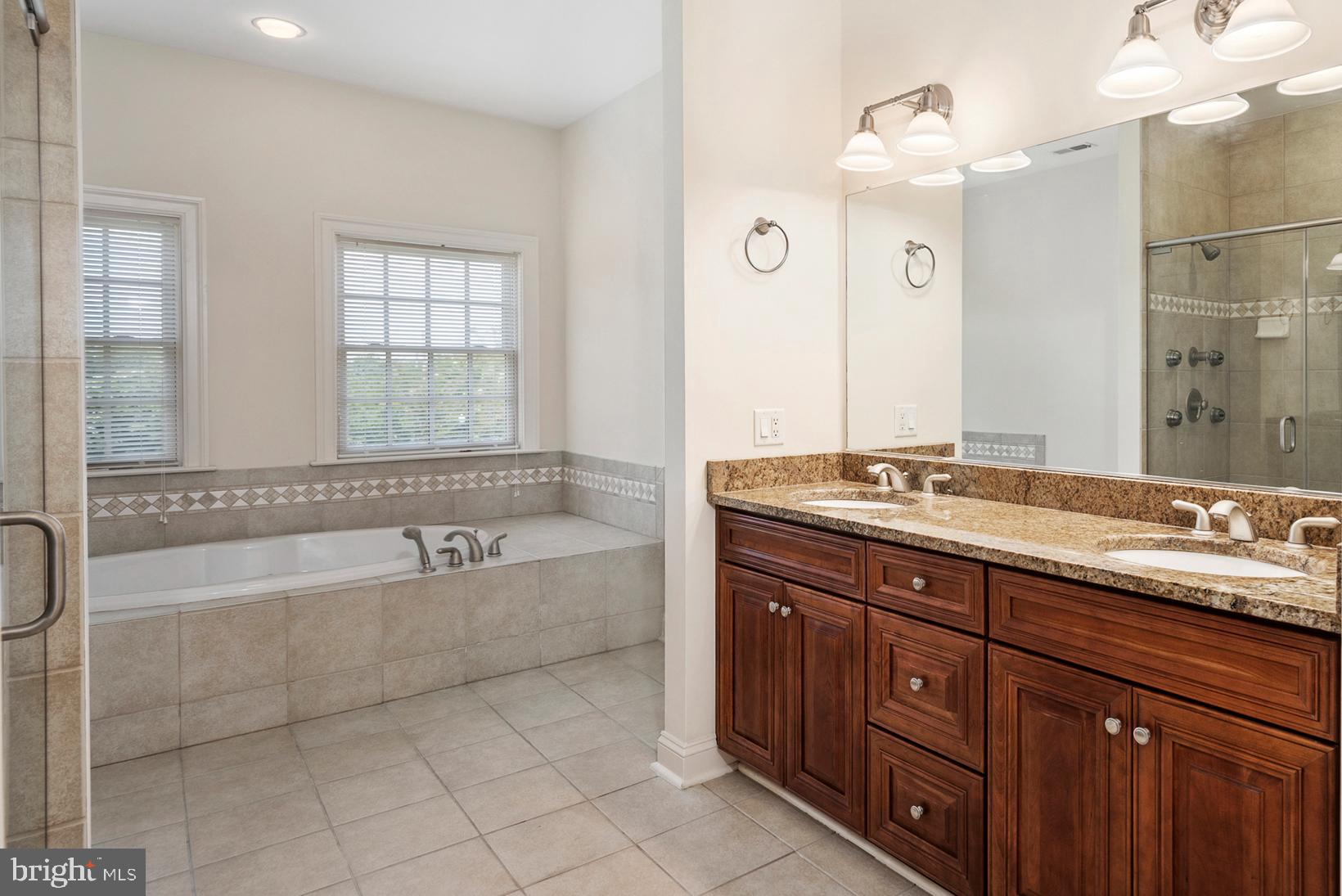 CHESTER RIVER LANDING - Residential