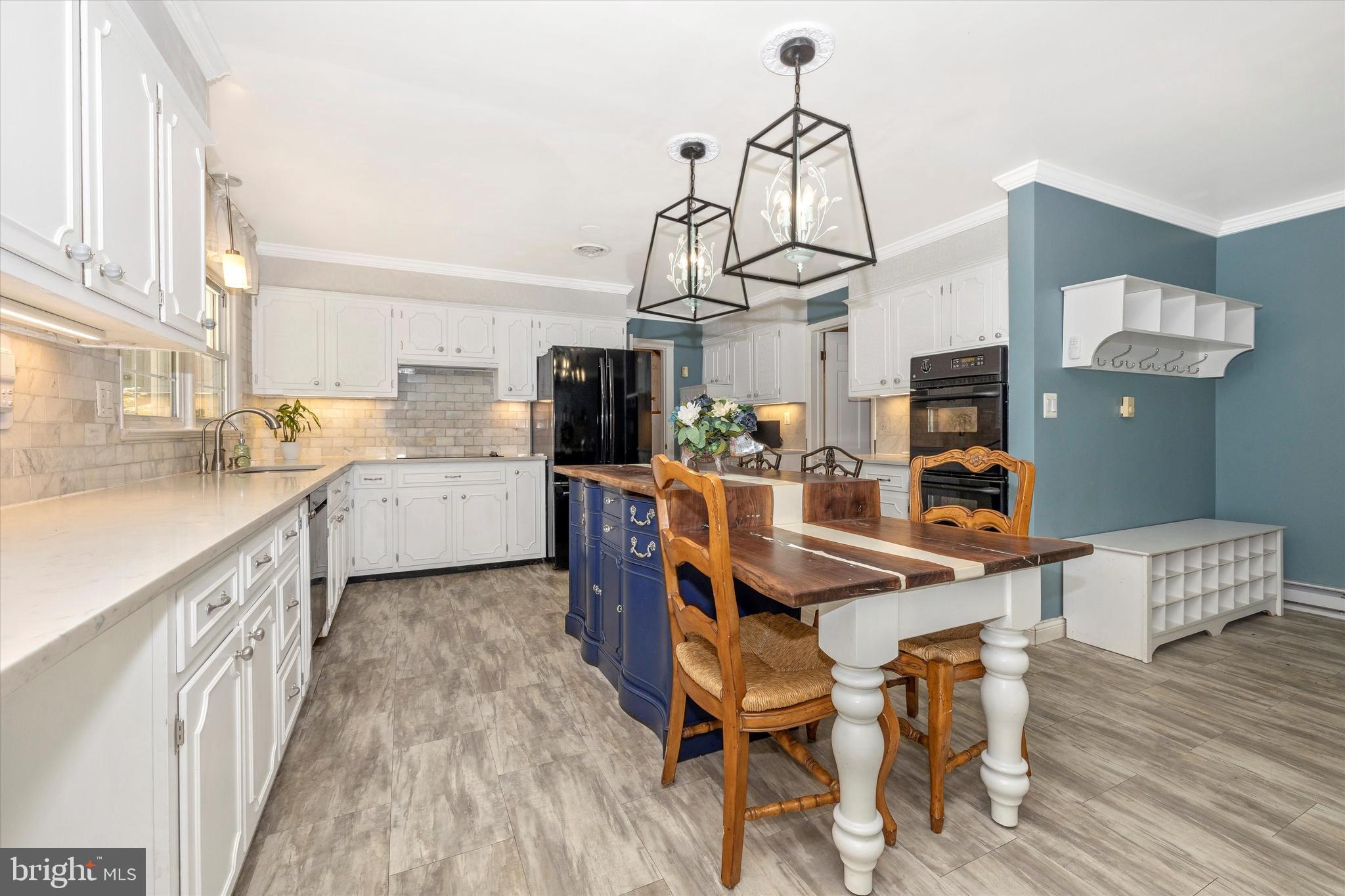 CLEARSPRING MANOR - Residential