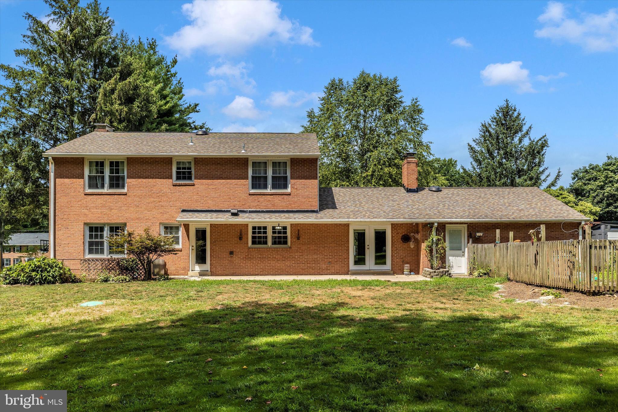 CLEARSPRING MANOR - Residential