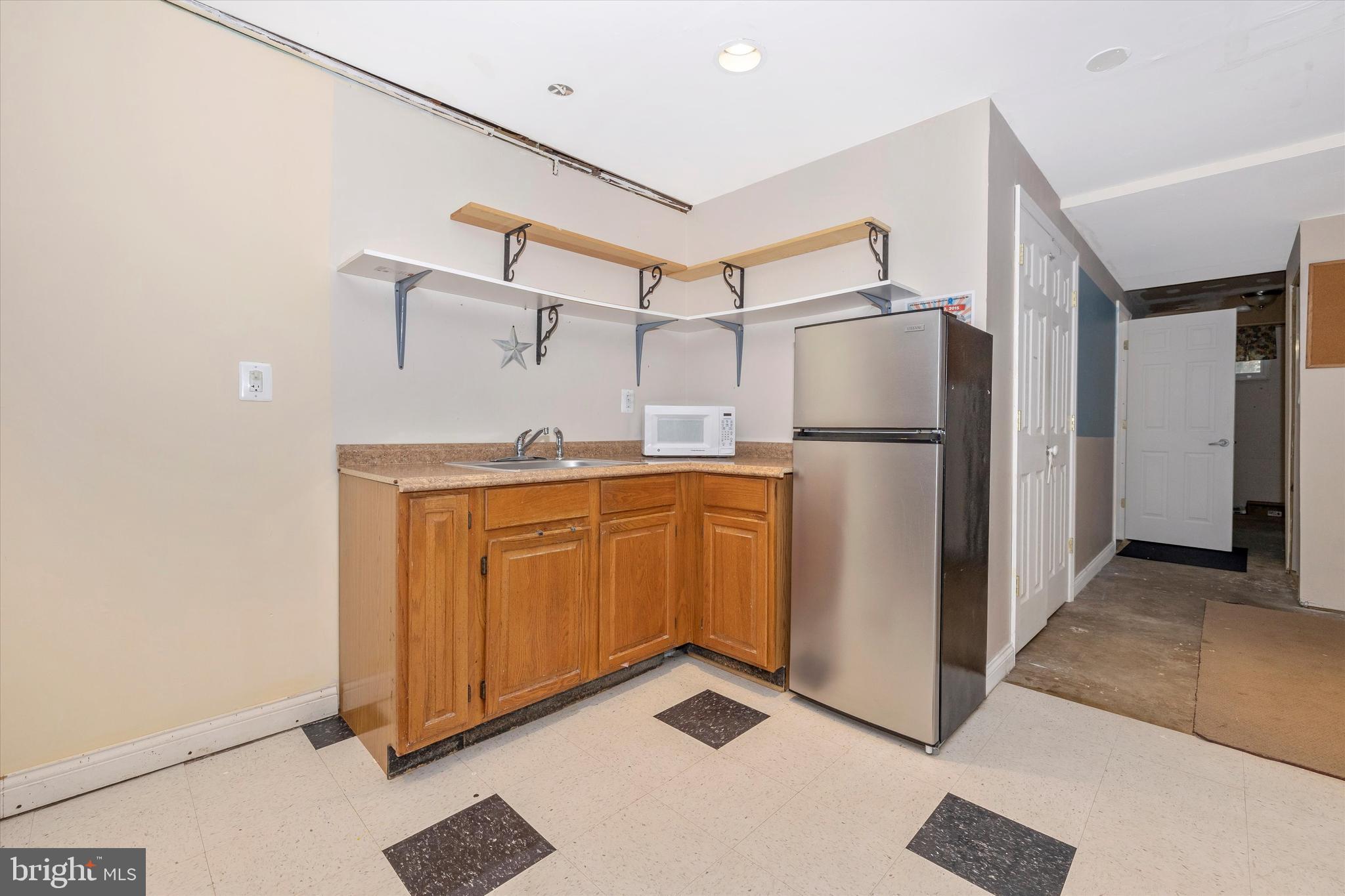 CLEARSPRING MANOR - Residential