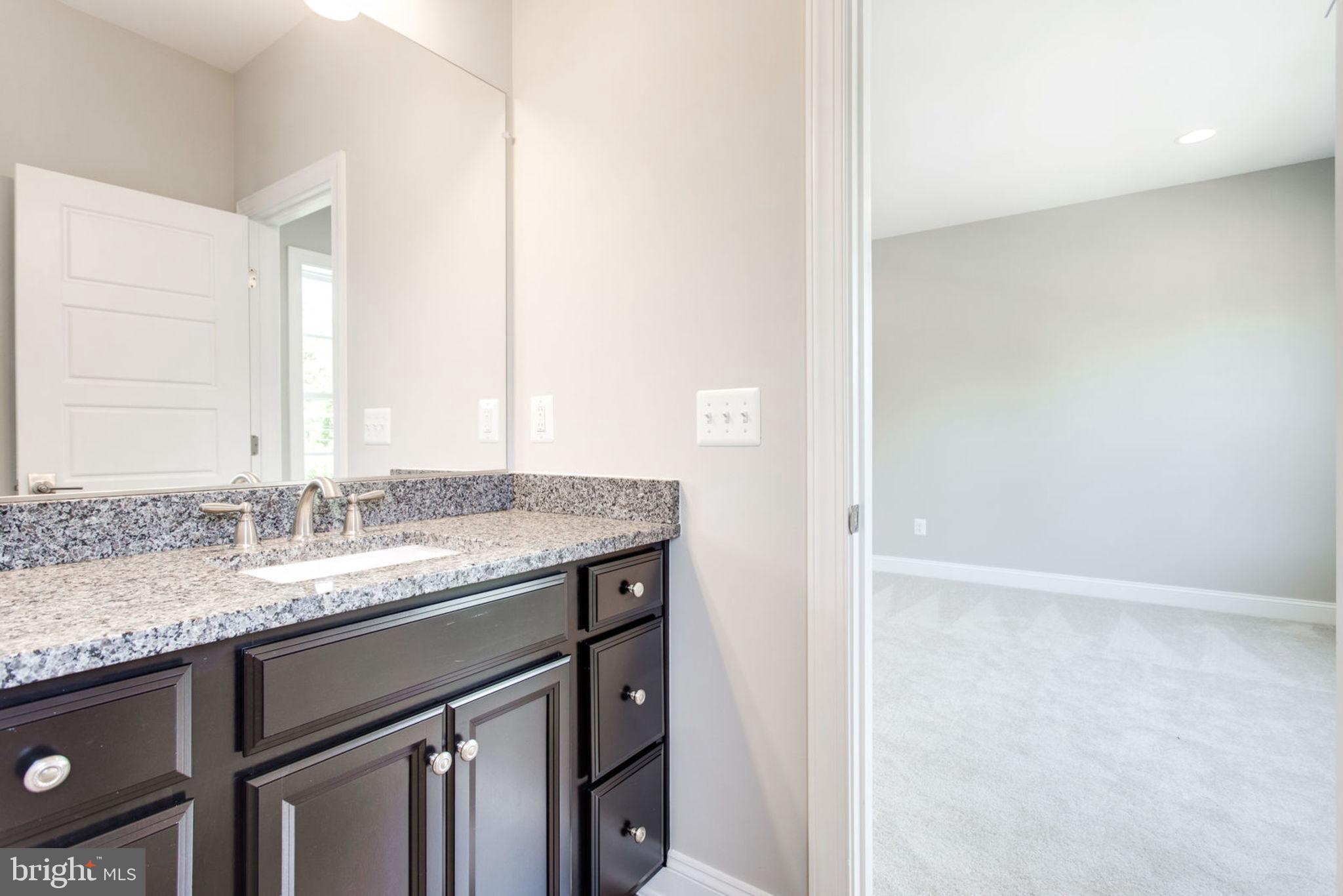 DUNN LORING WOODS - Residential