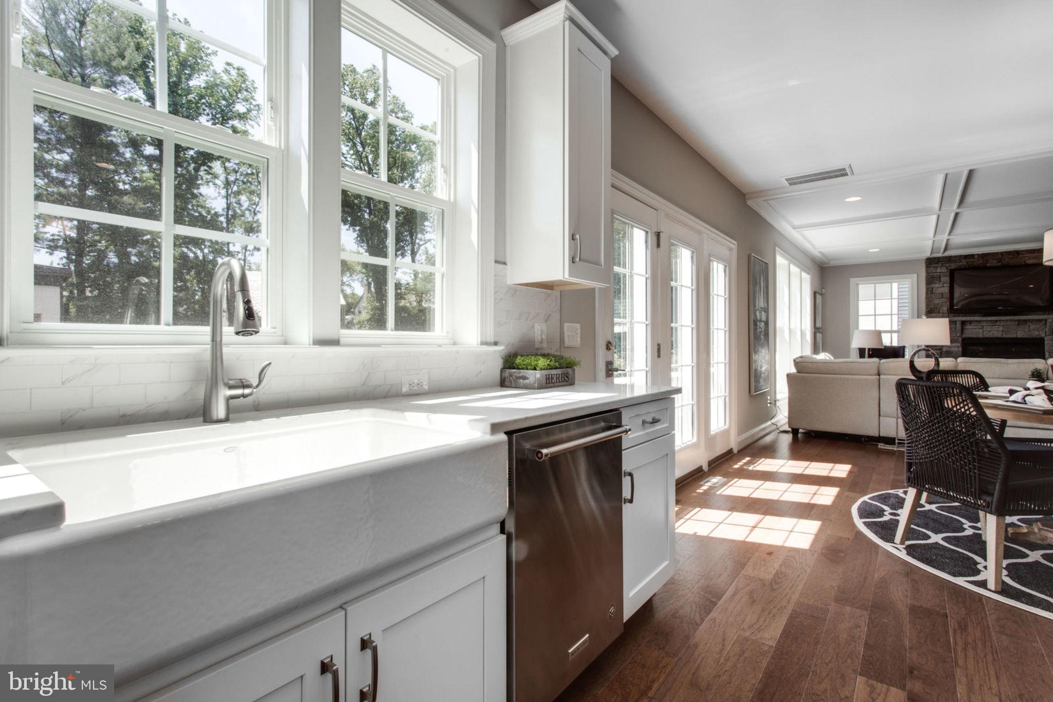 DUNN LORING WOODS - Residential