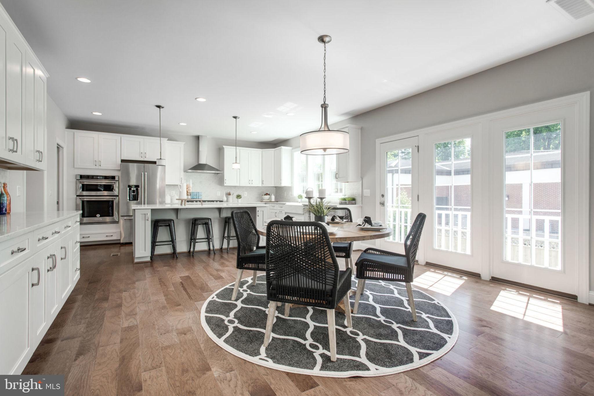 DUNN LORING WOODS - Residential