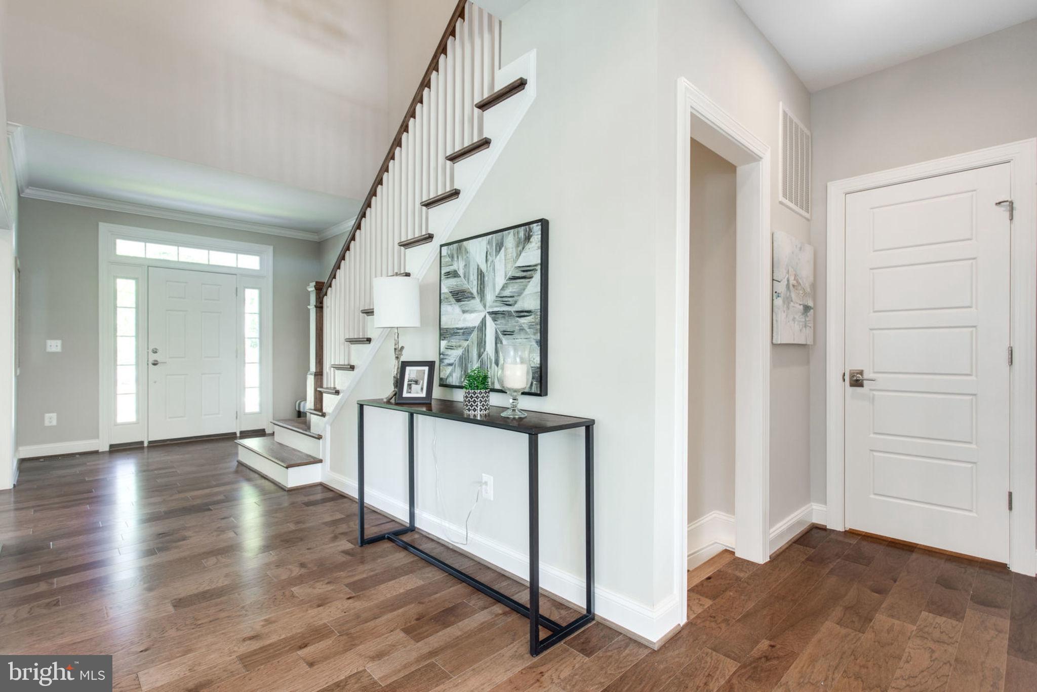 DUNN LORING WOODS - Residential