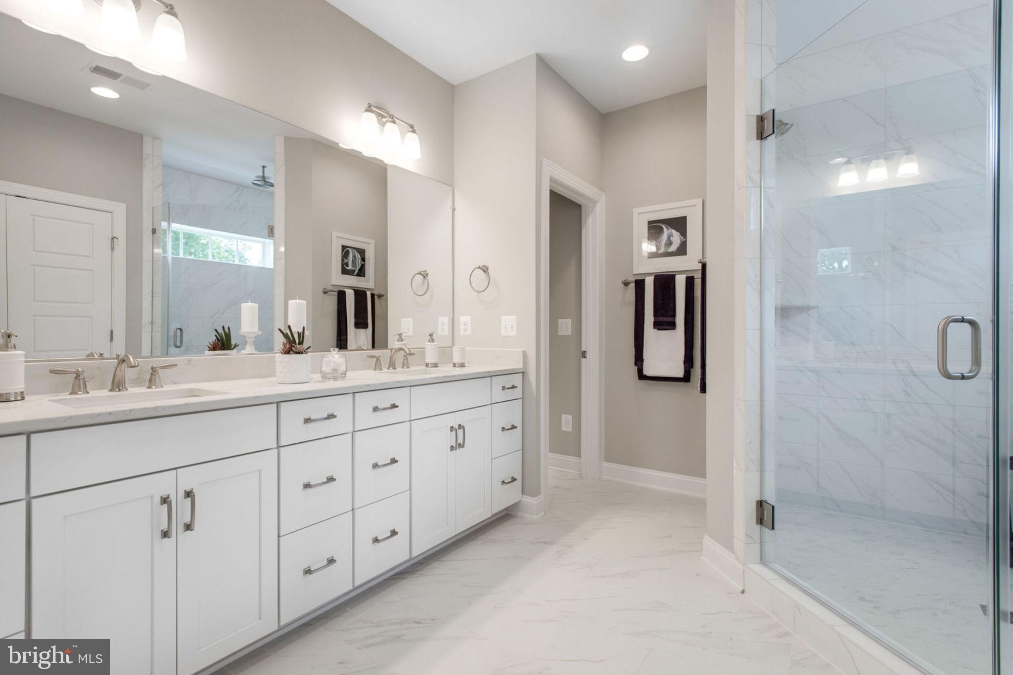 DUNN LORING WOODS - Residential