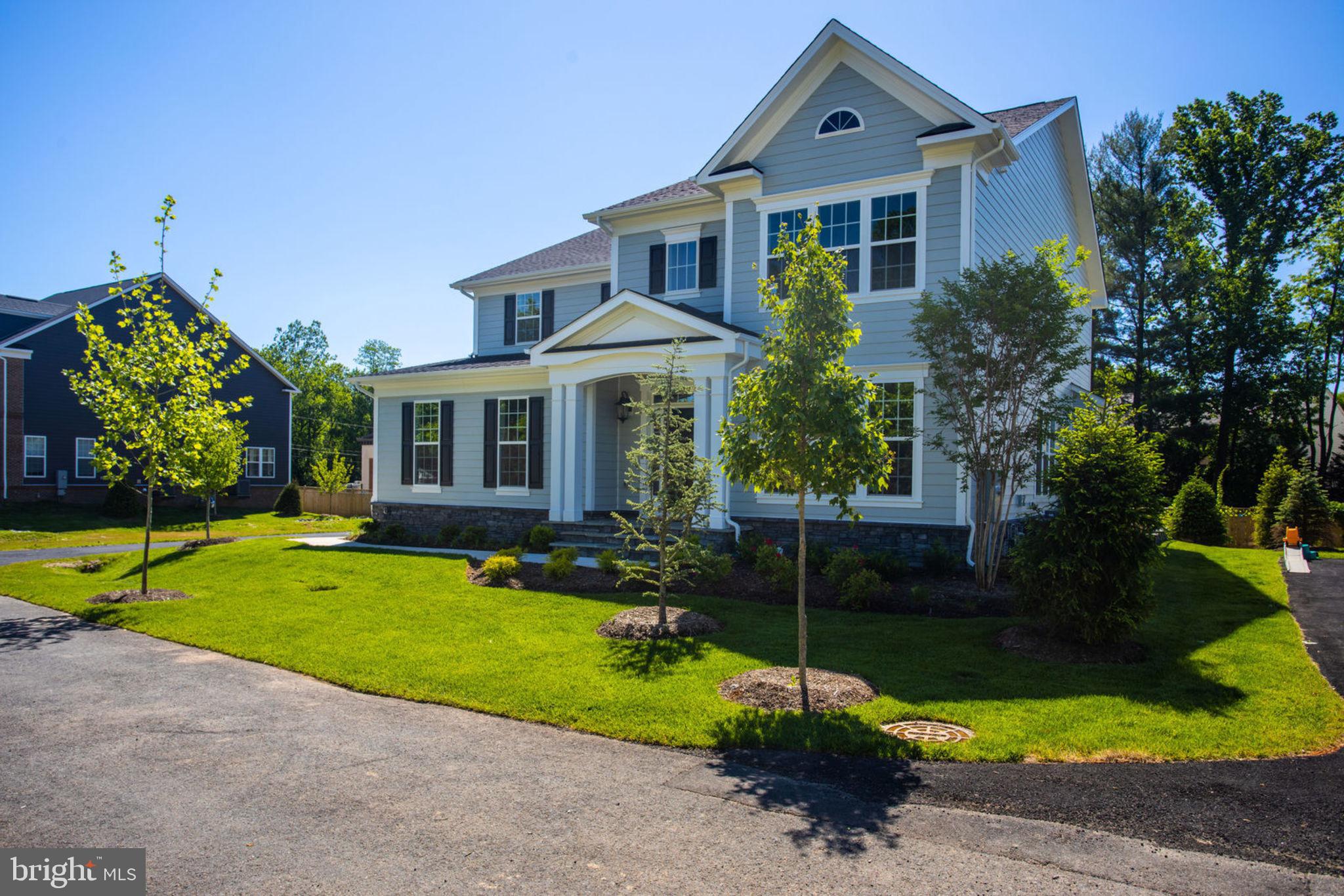 DUNN LORING WOODS - Residential