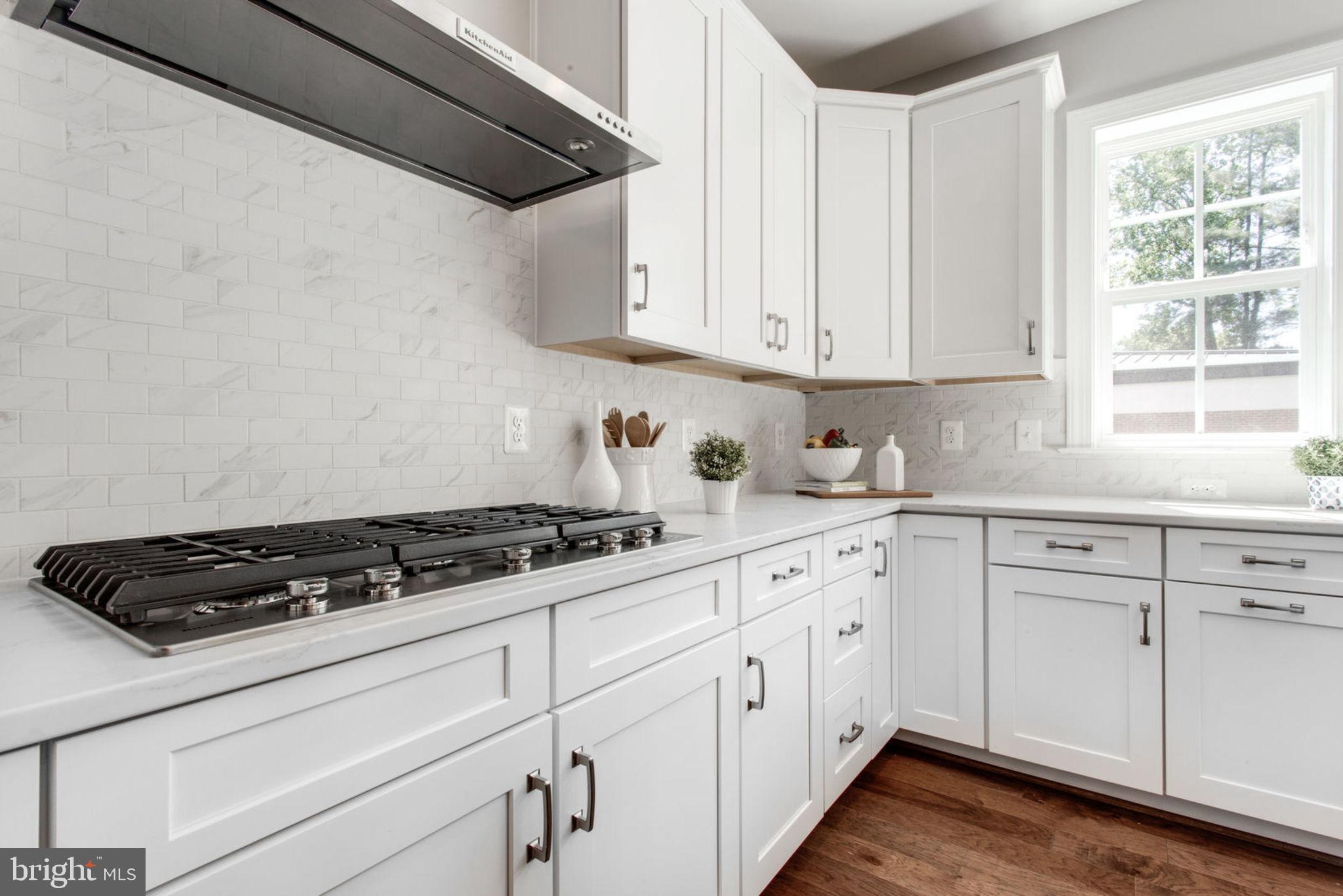 DUNN LORING WOODS - Residential