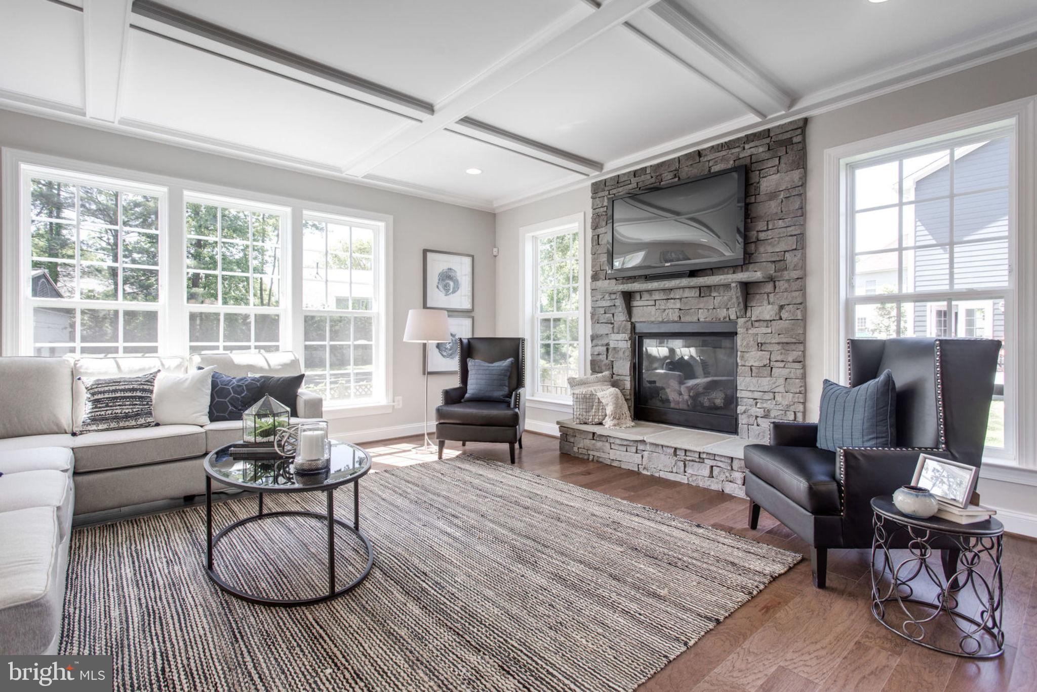 DUNN LORING WOODS - Residential