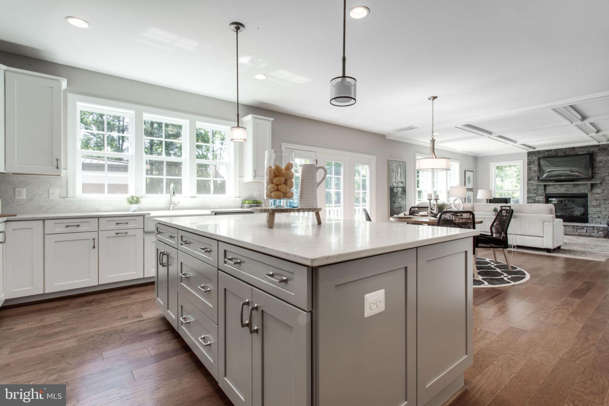 DUNN LORING WOODS - Residential