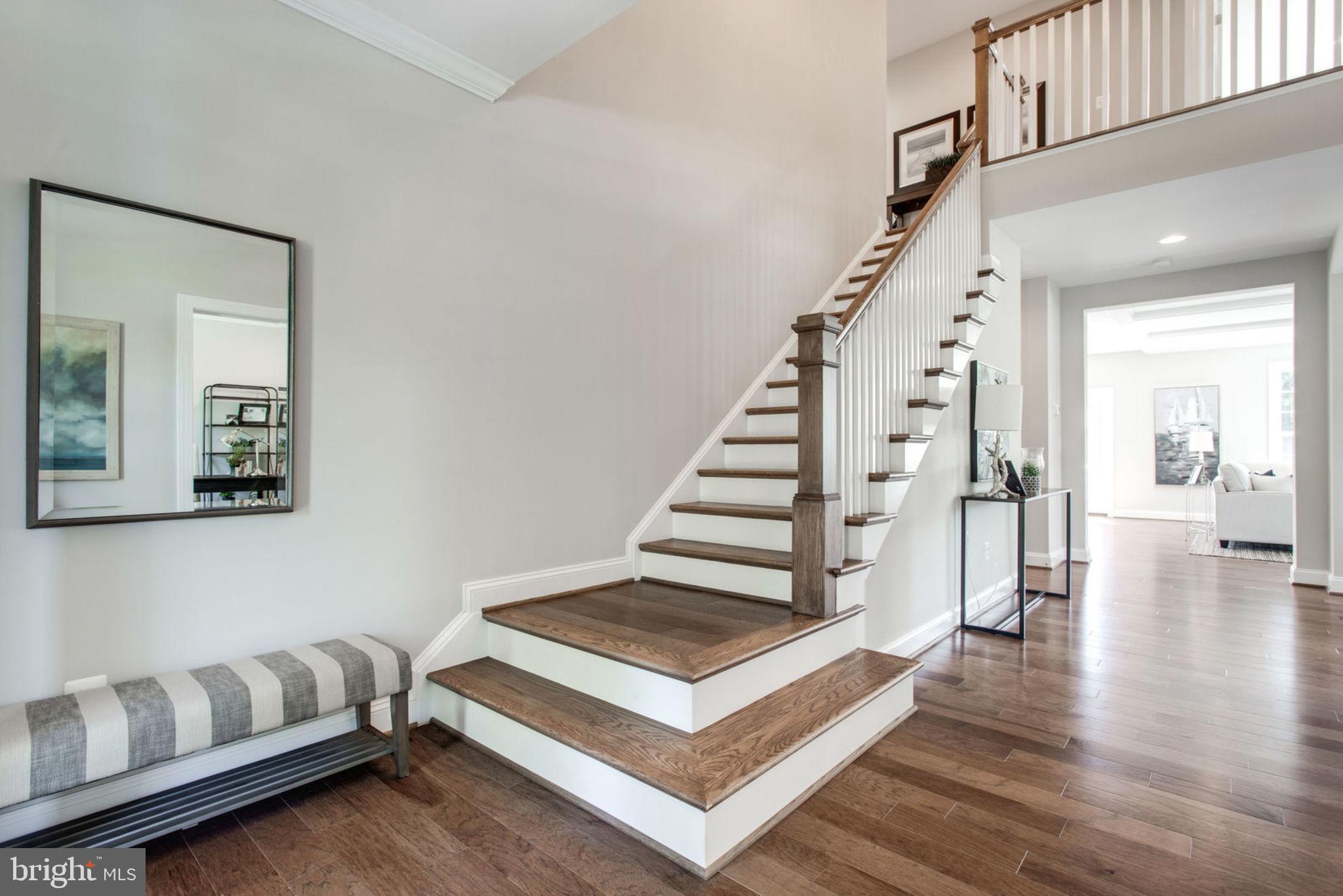 DUNN LORING WOODS - Residential