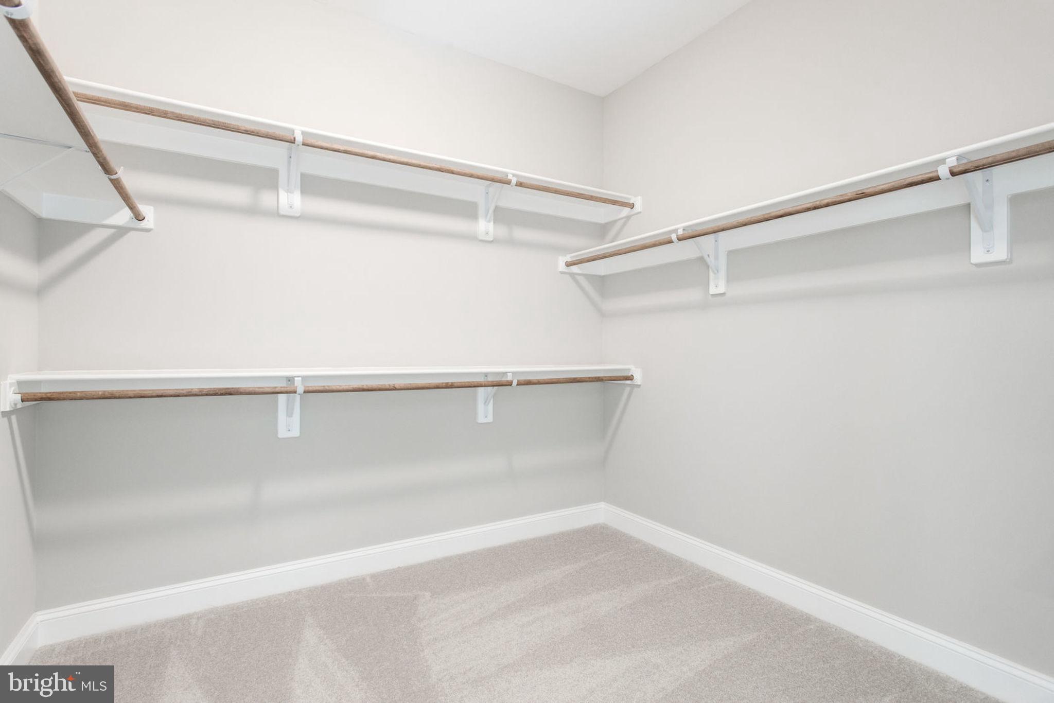 DUNN LORING WOODS - Residential