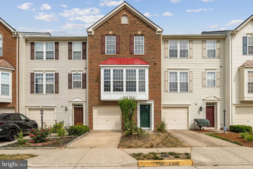 Beautiful townhouse in sought after Kirkpatrick Farms community in Aldie! This beautifully maintained 3 level townhouse with 3 bedrooms, 2 full bathrooms, 2 half bathrooms with 1 car garage has upgrades galore including hardwood throughout (no carpet!), granite in kitchen with large center island, brand new remodeled full bathrooms, fresh paint throughout plus more. Fully fenced backyard with patio perfect for entertaining or peaceful relaxation!  Community amenities include walking paths, sport courts, swimming pool, lake and kids playground all within a walking distance. Conveniently located close to shopping and dining with easy access to commuter routes.