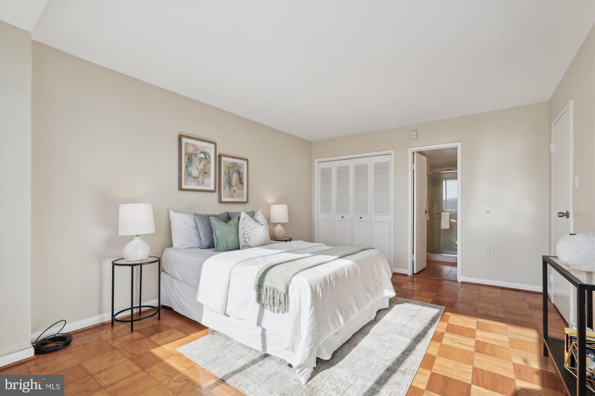 GROSVENOR PARK - Residential