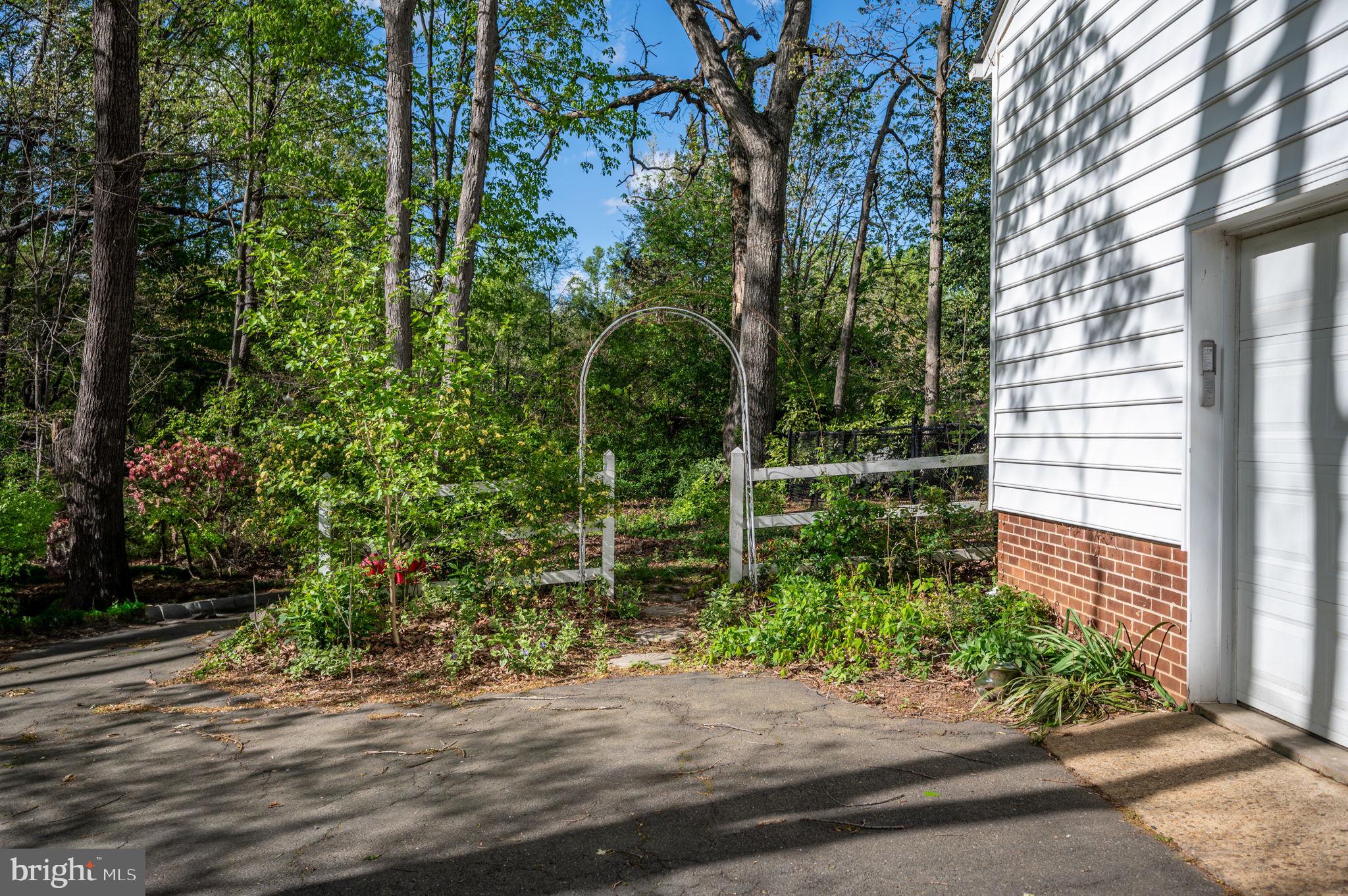 HEATHERSTONE - Residential