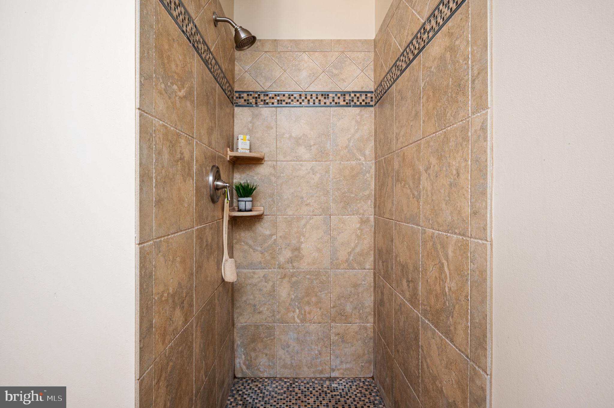 HEATHERSTONE - Residential