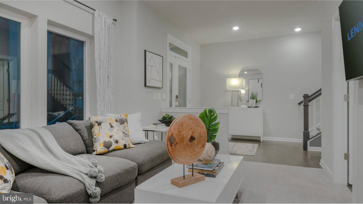 WESTSIDE AT SHADY GROVE METRO - Residential